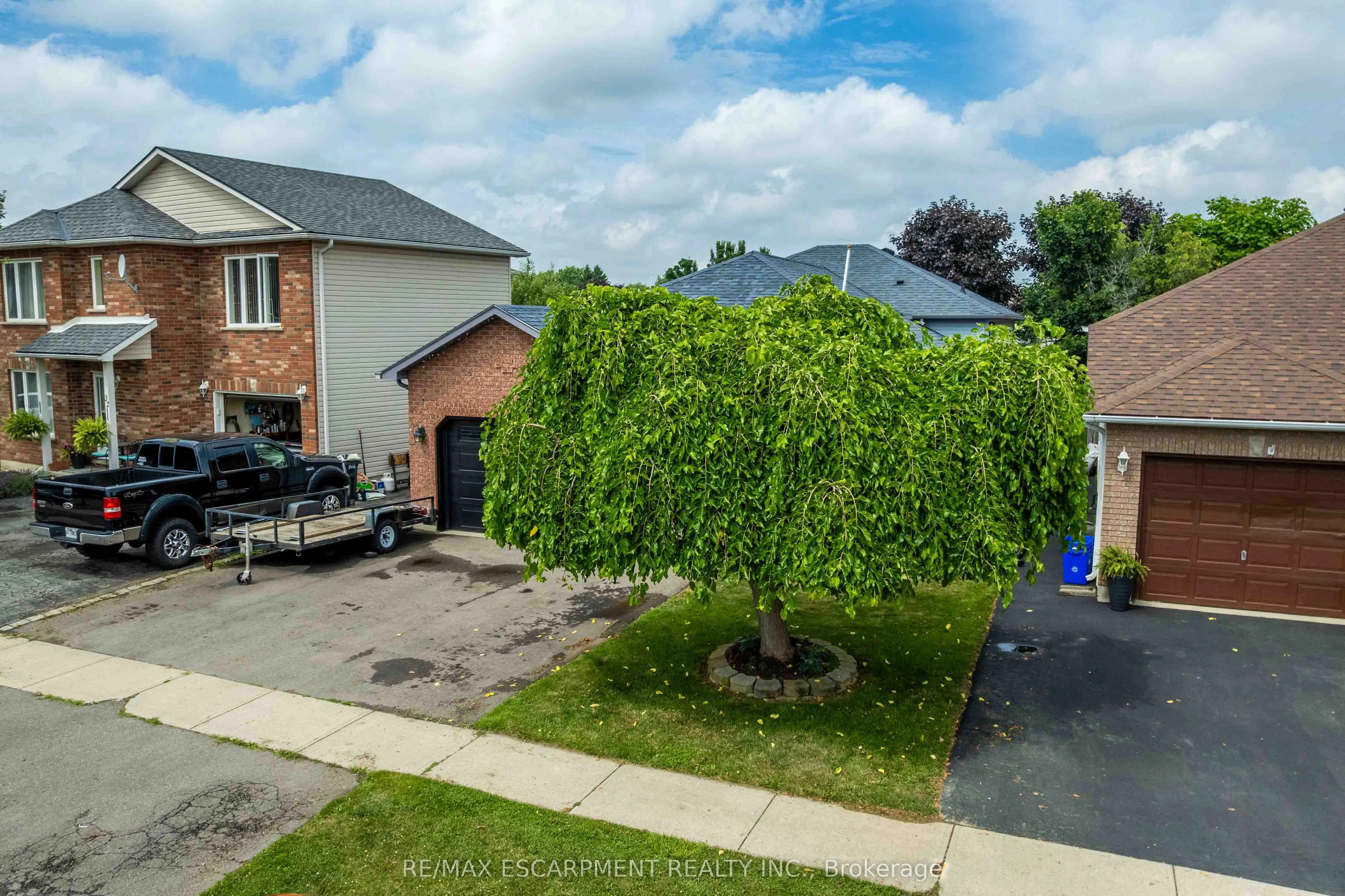 30 GLENGARY Crescent