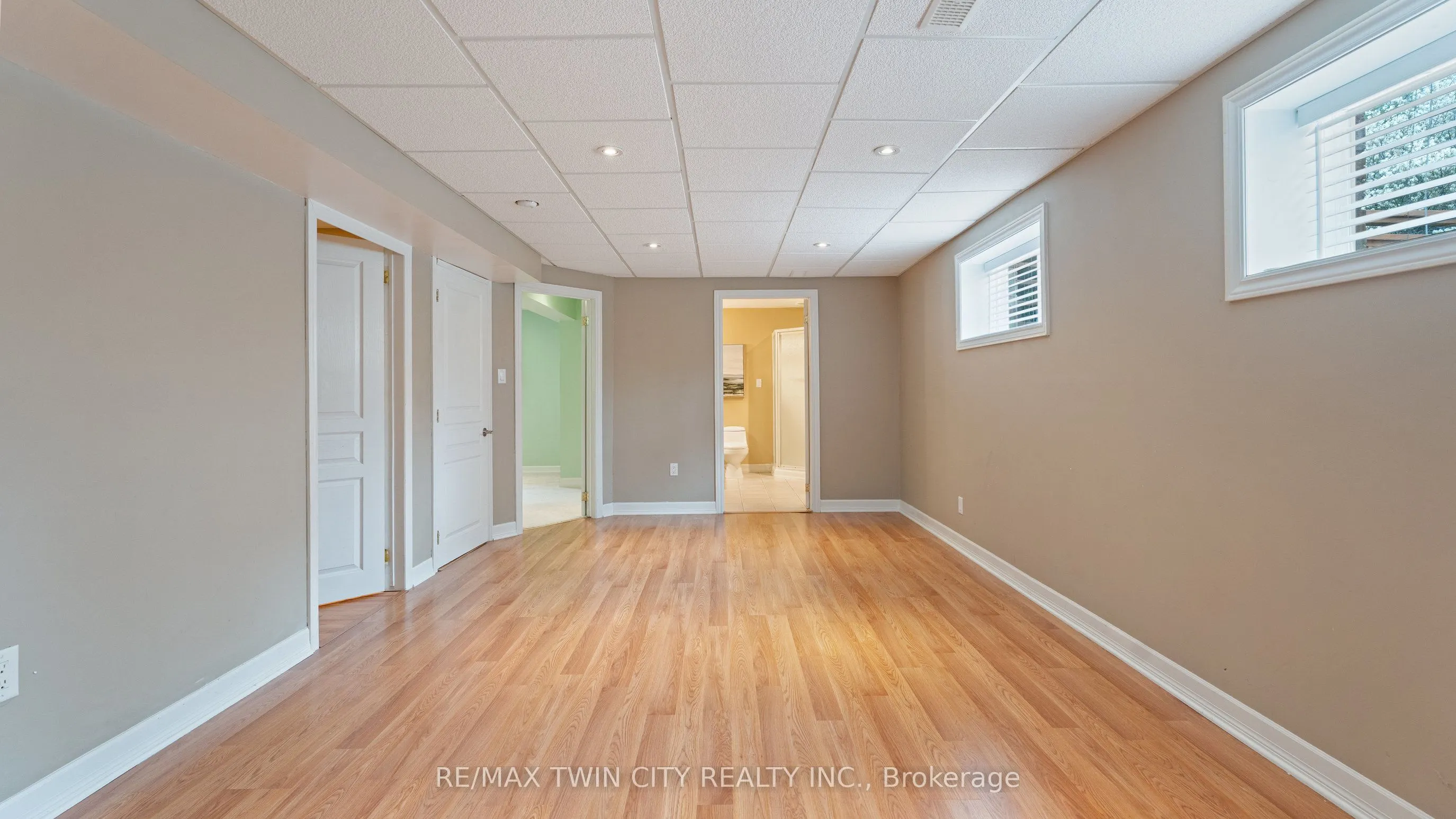 22 Cobblestone Drive
