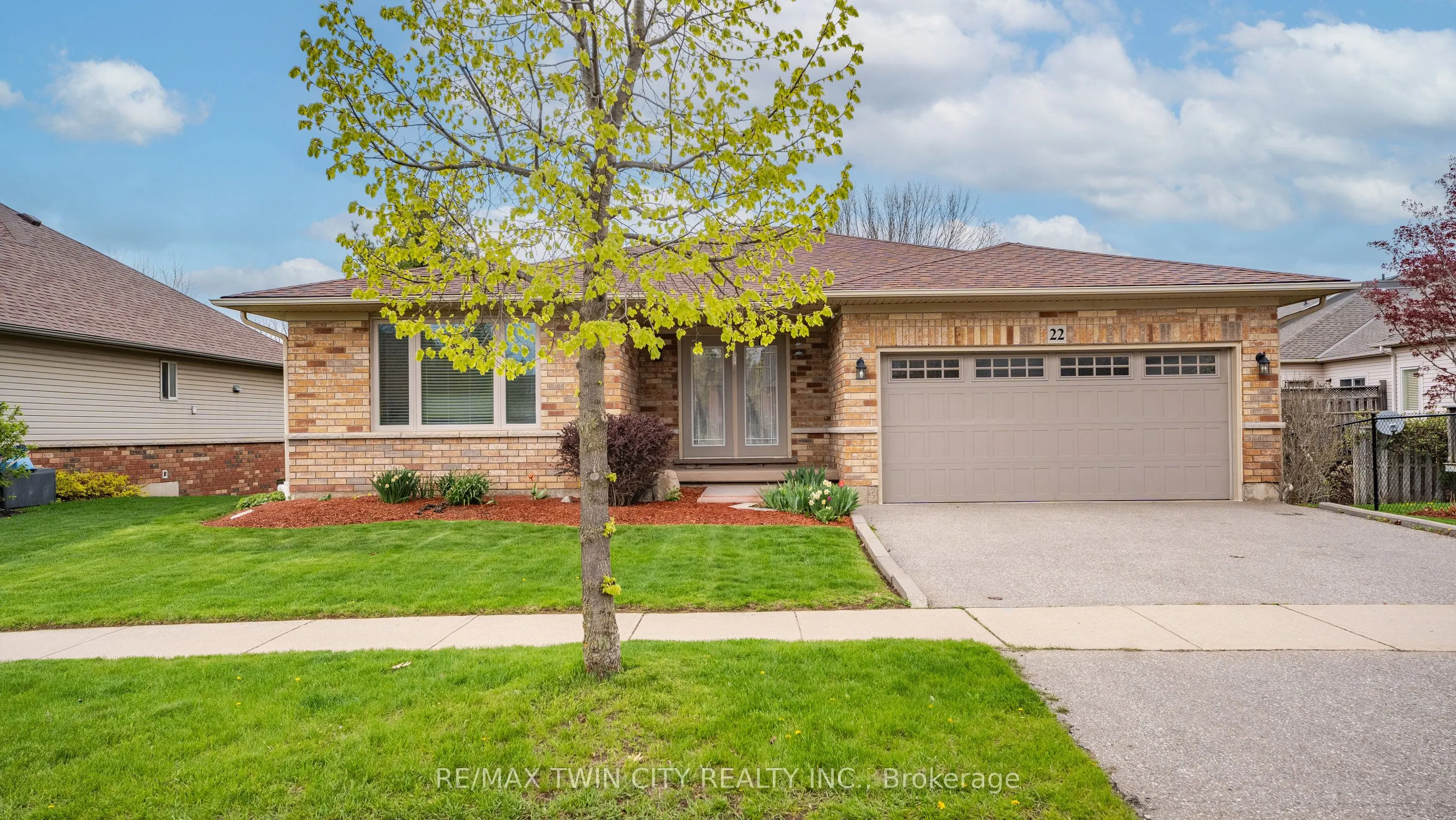 22 Cobblestone Drive