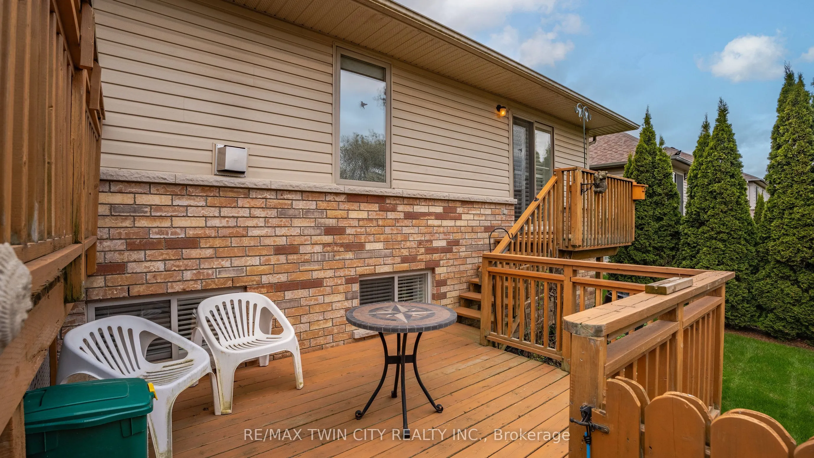 22 Cobblestone Drive