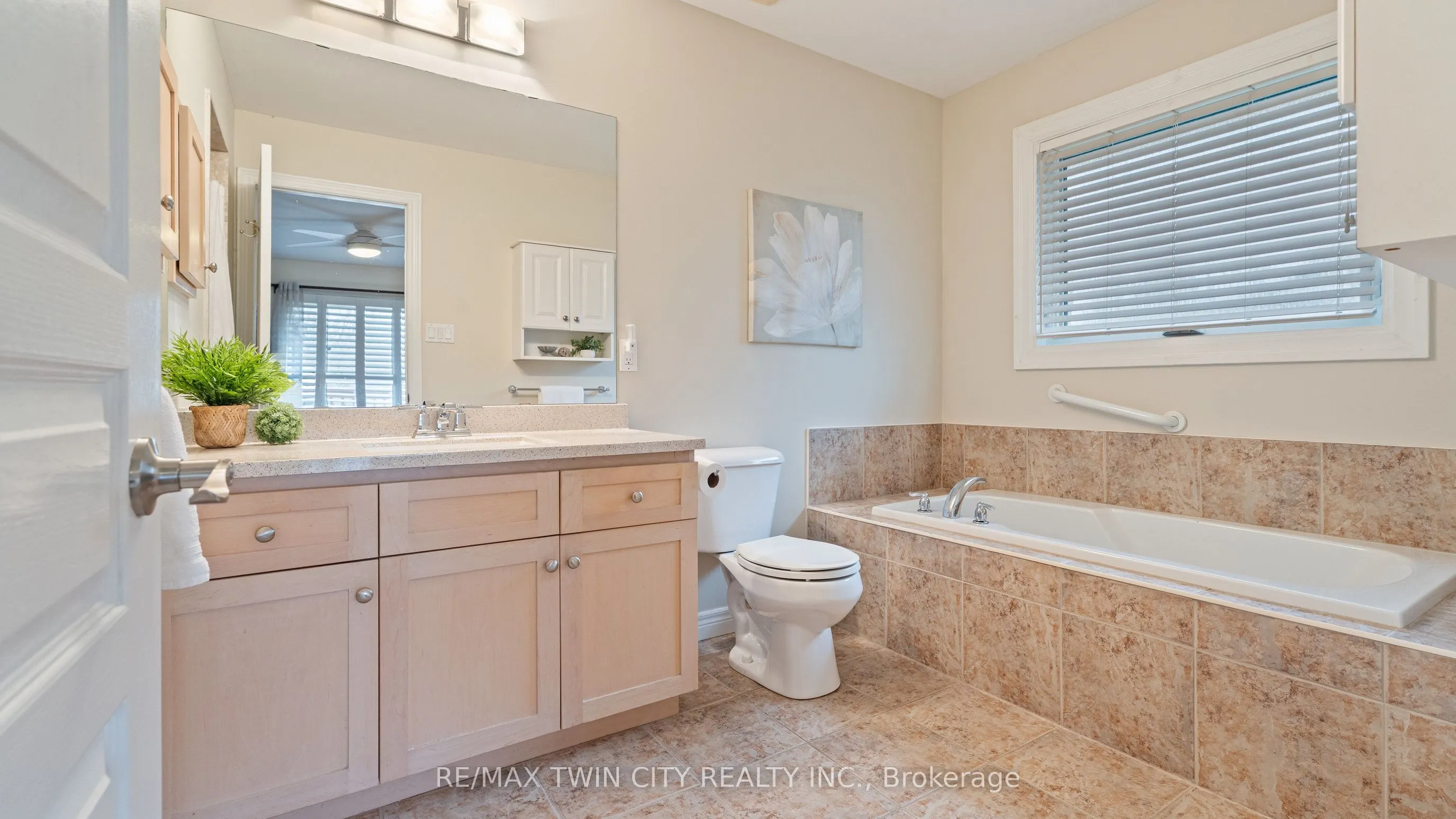 22 Cobblestone Drive