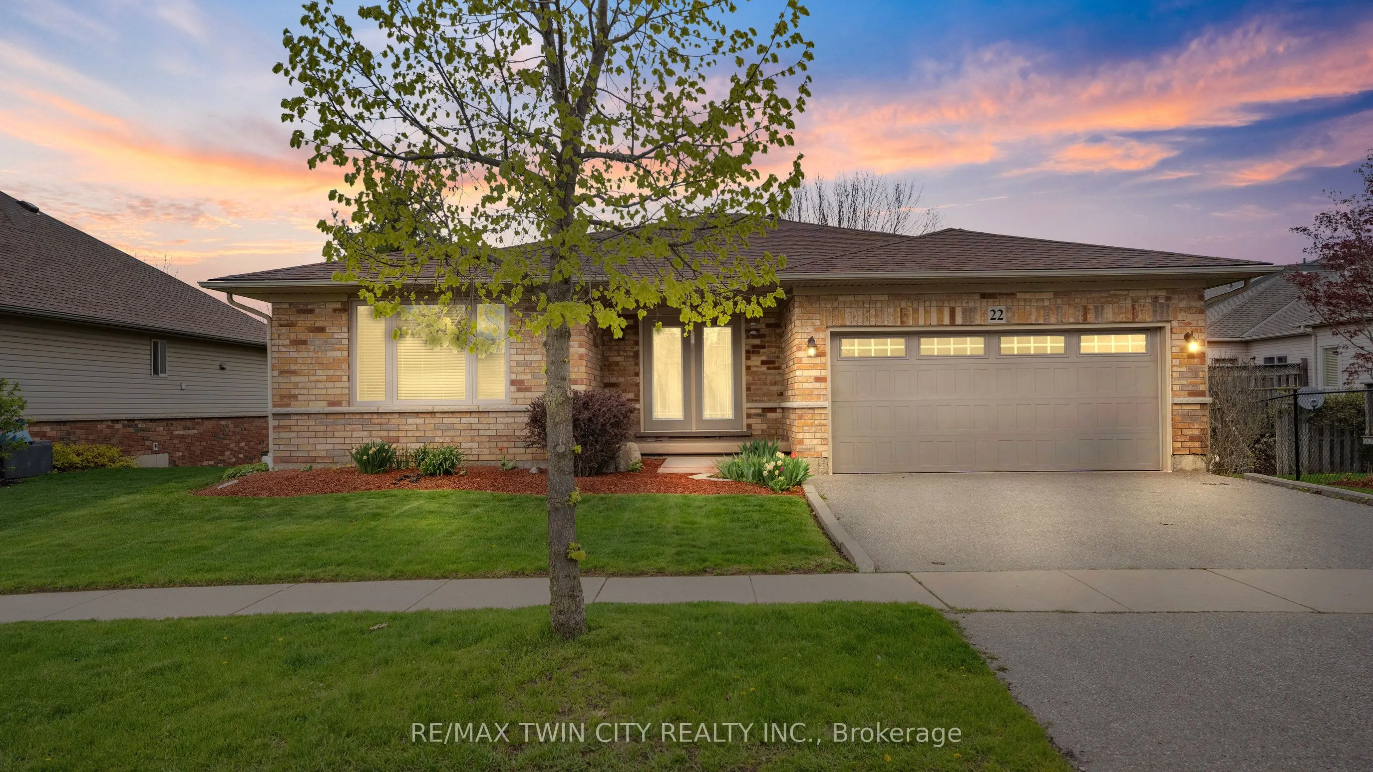 22 Cobblestone Drive