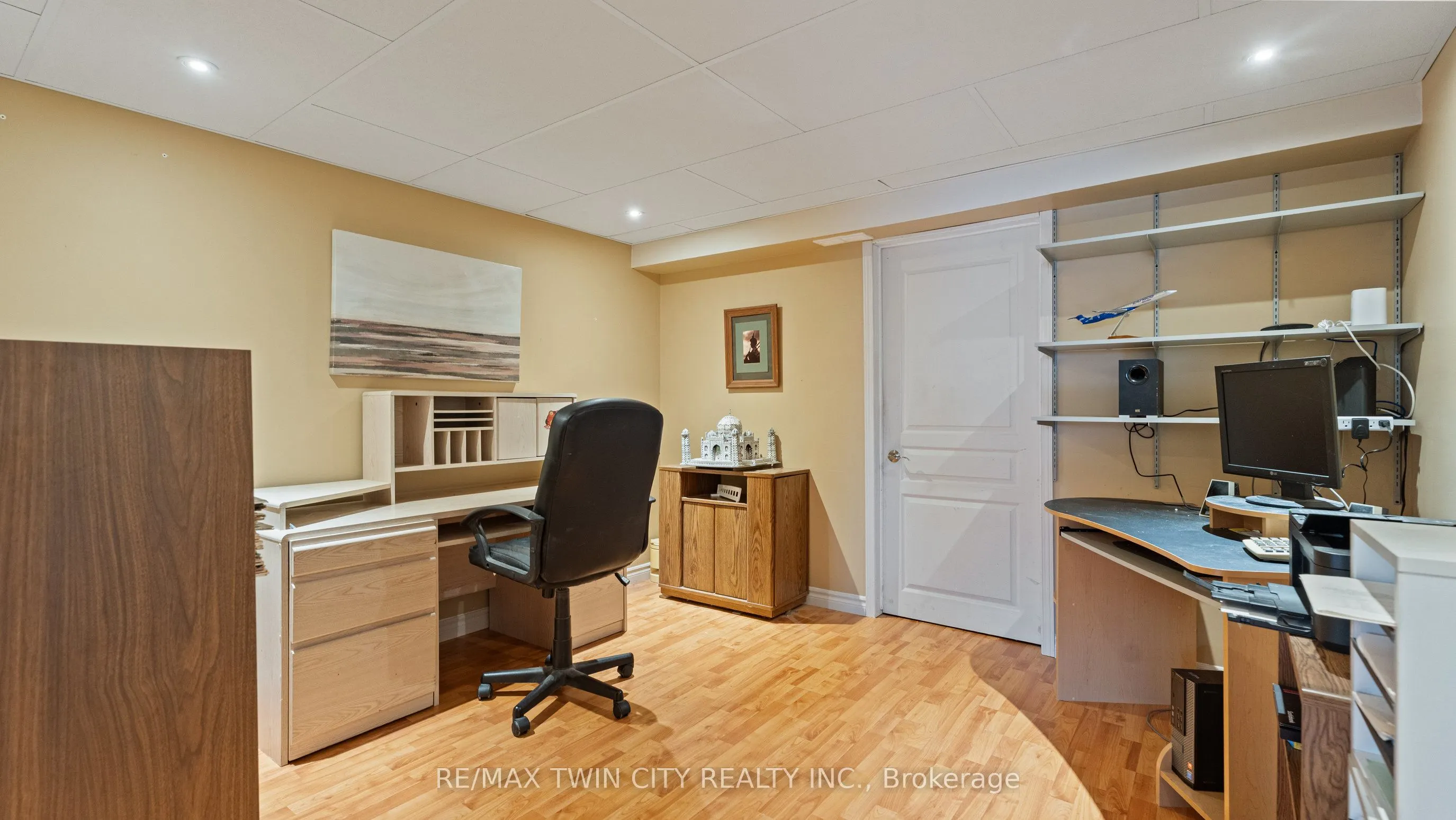 22 Cobblestone Drive