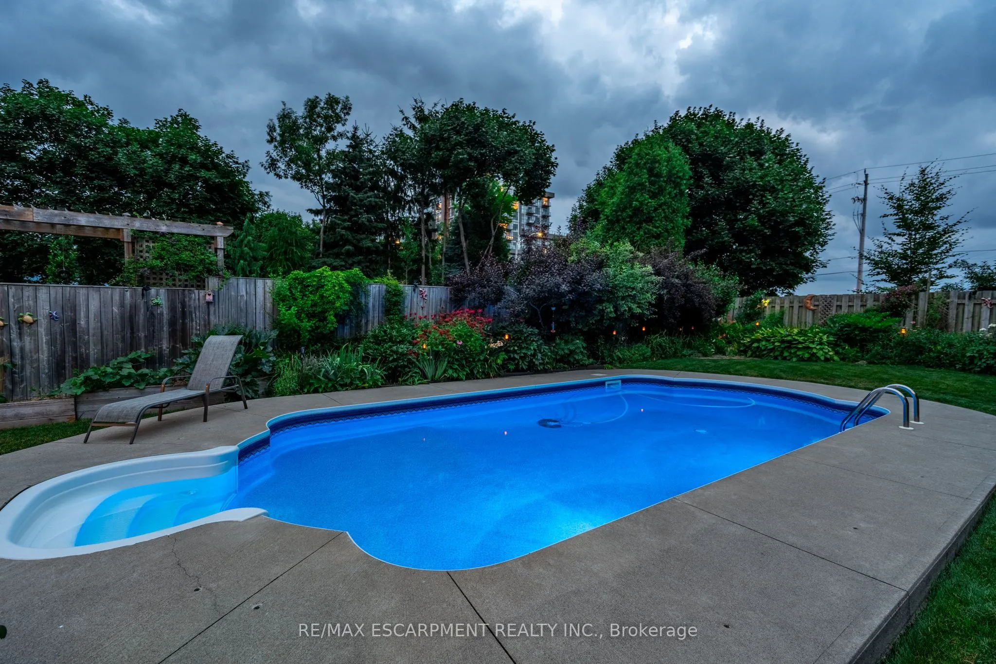 24 Vance Crescent