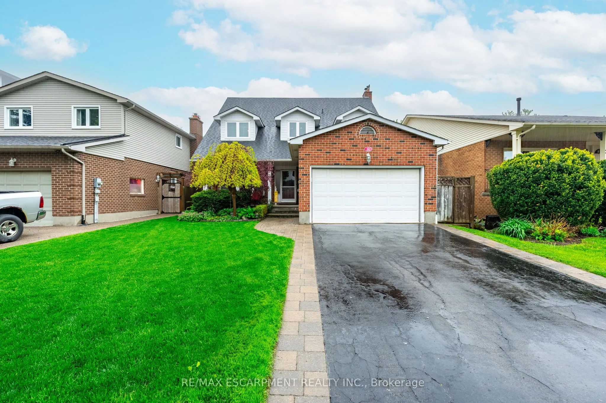 24 Vance Crescent
