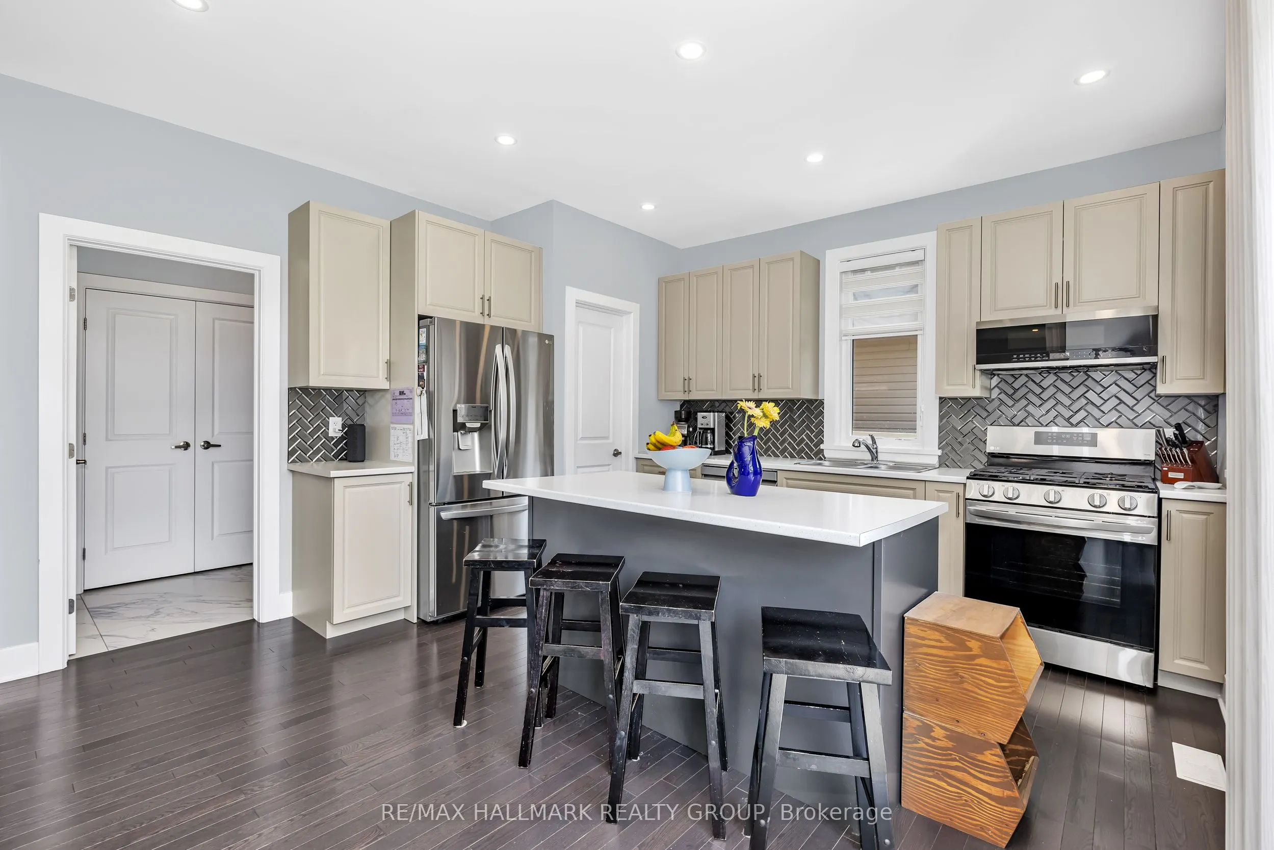78 Dunlop Road