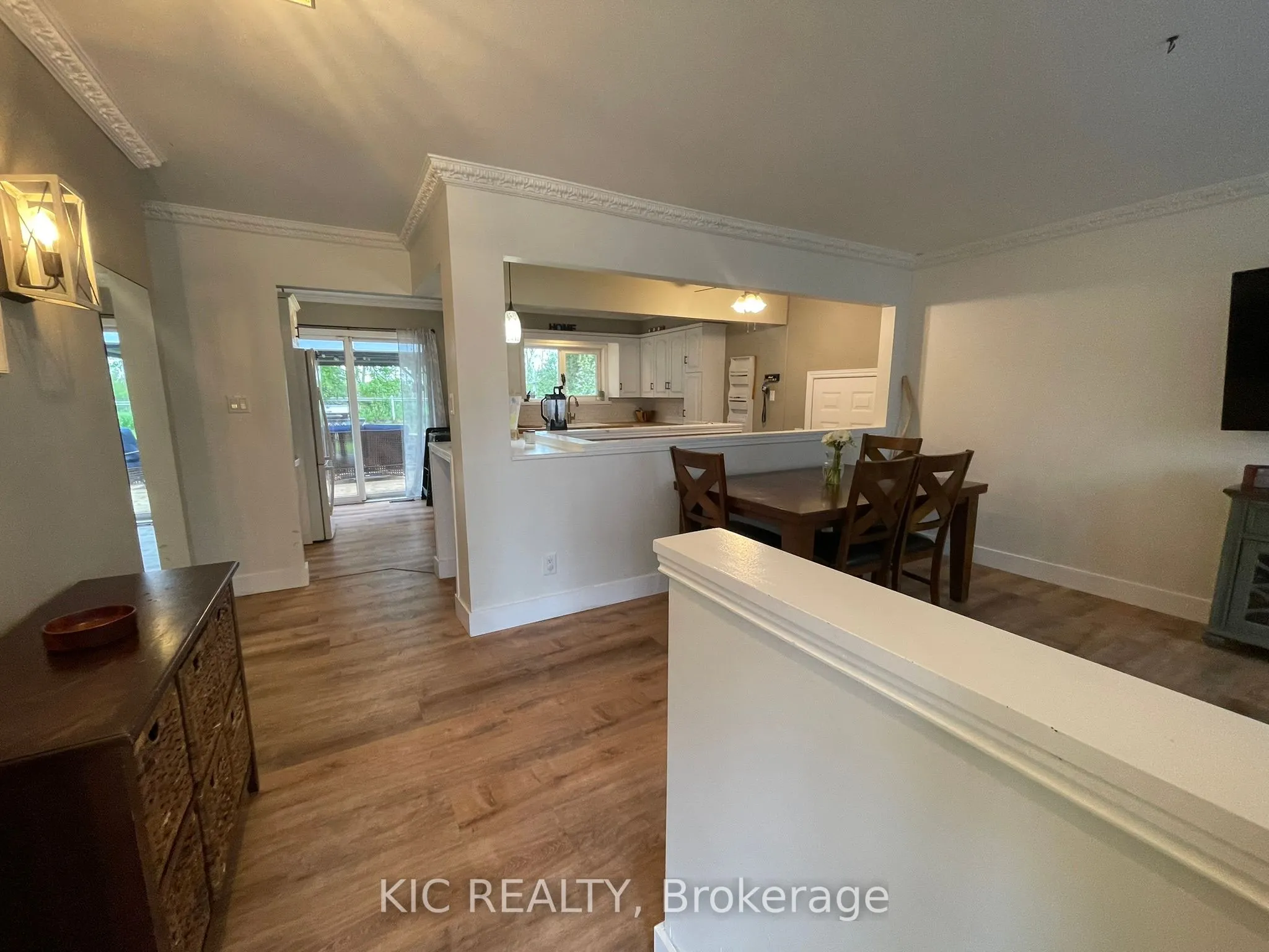 11 Mclean Avenue