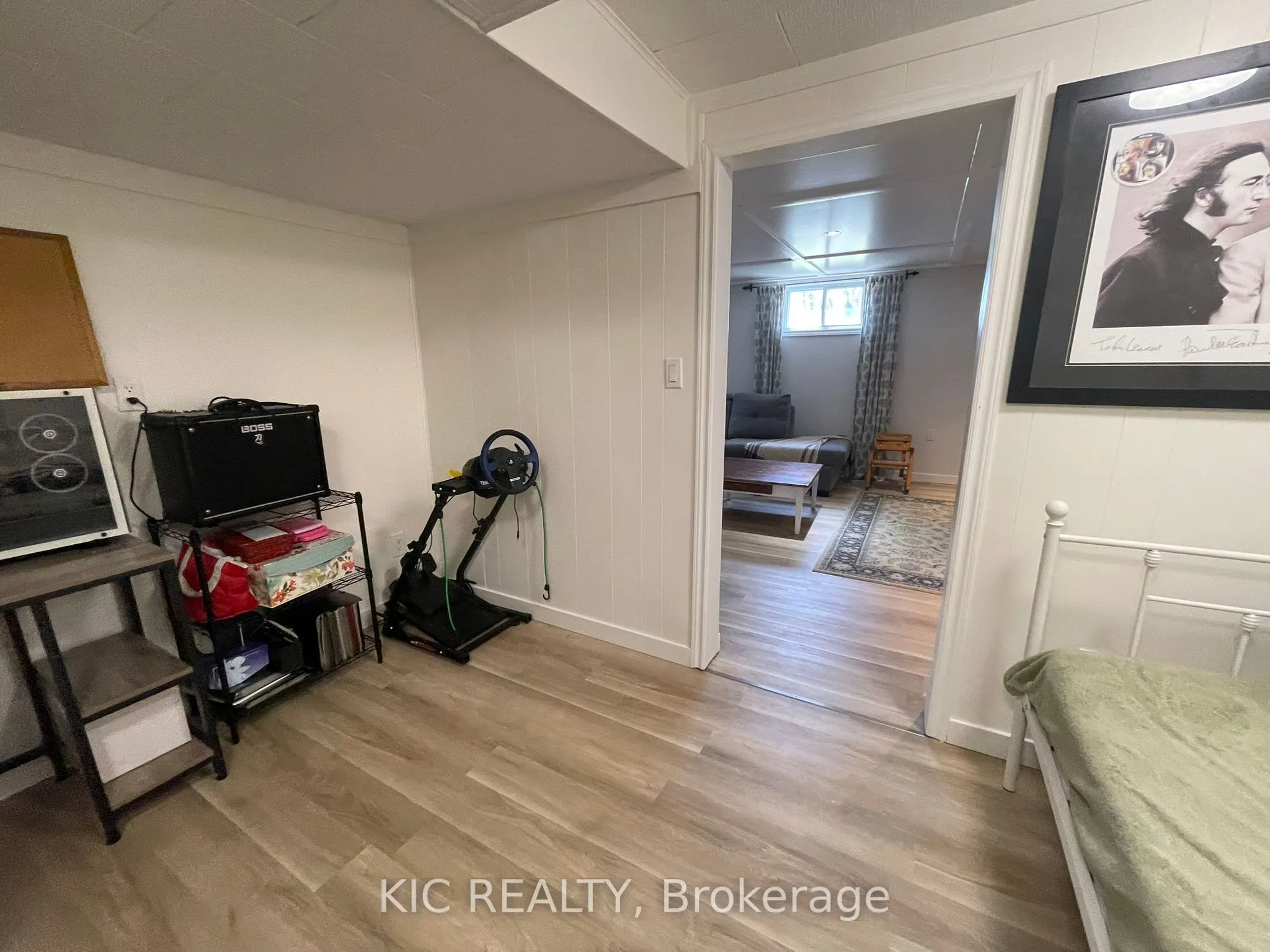 11 Mclean Avenue