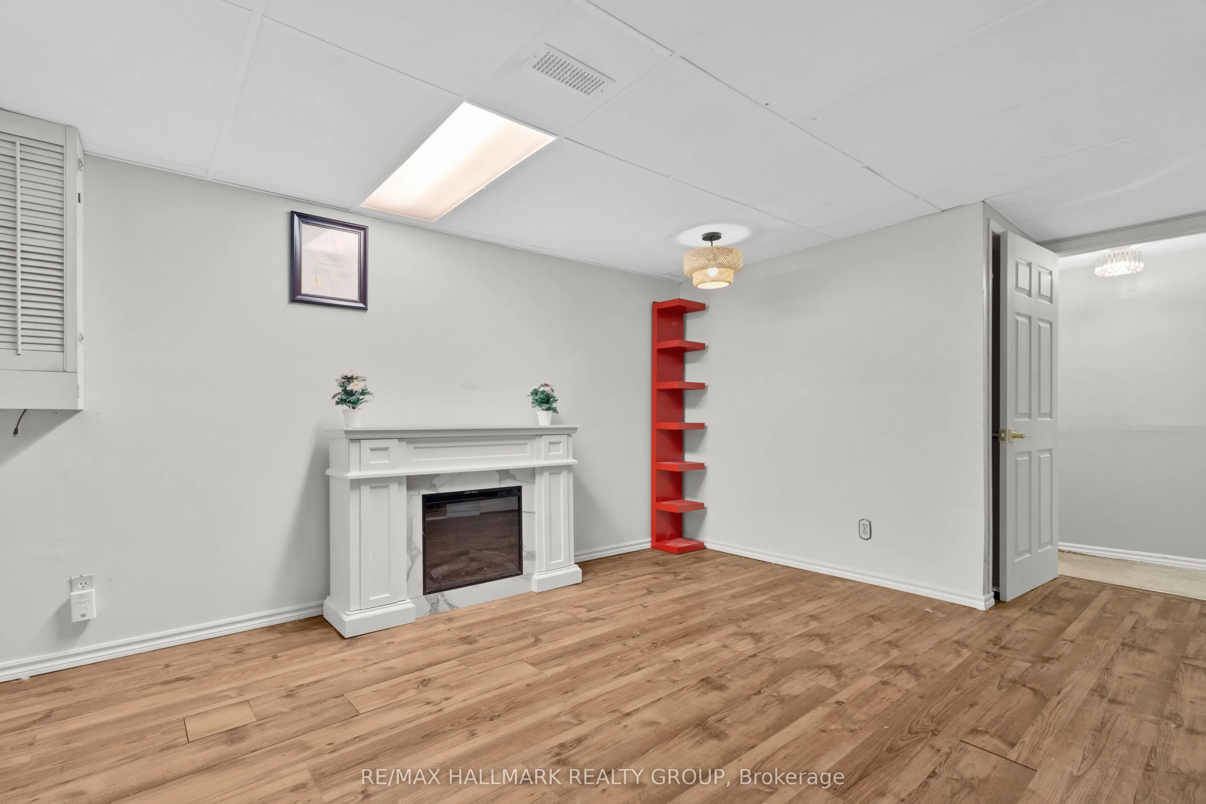 32 Brando Crescent
