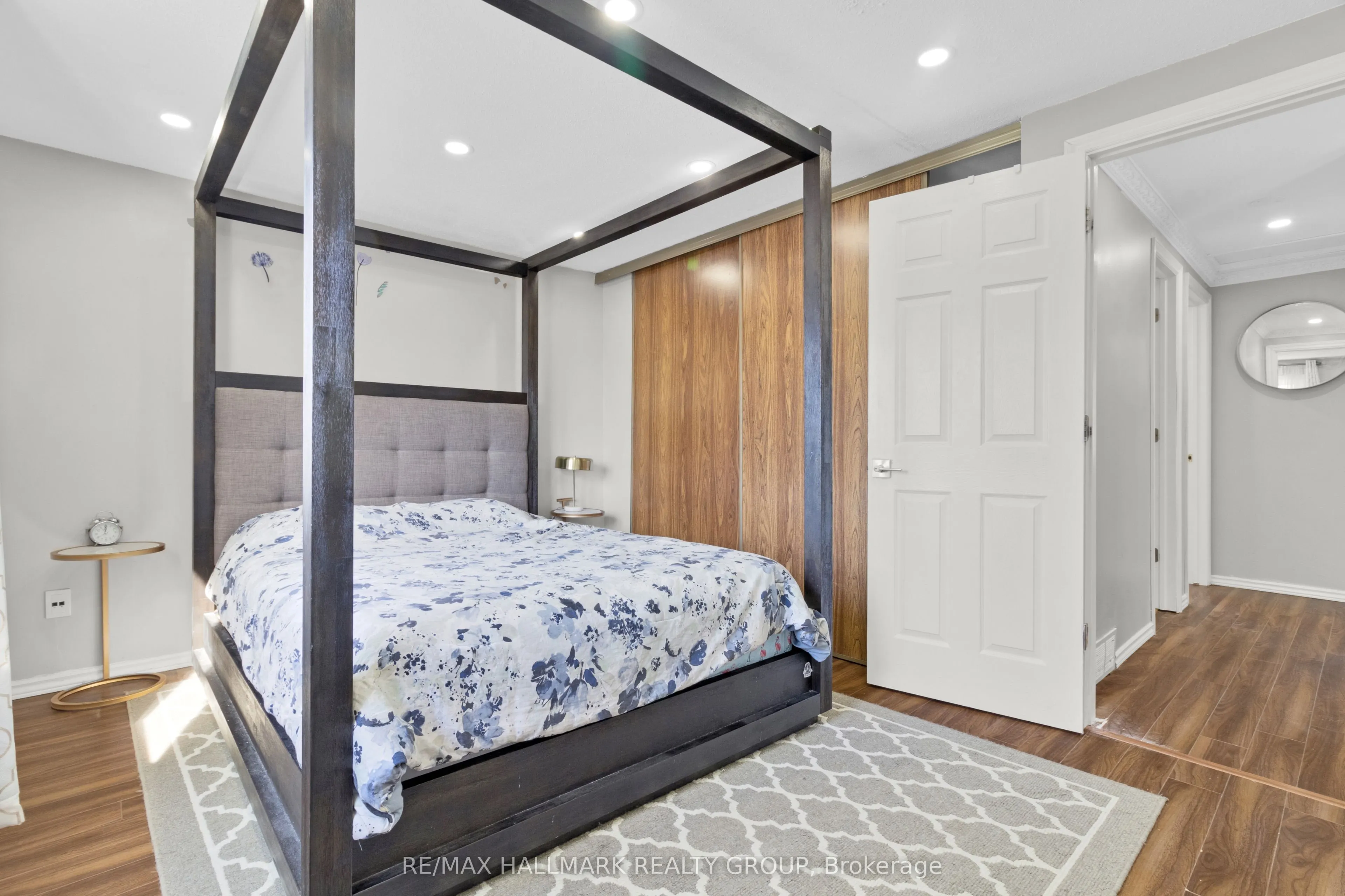 32 Brando Crescent