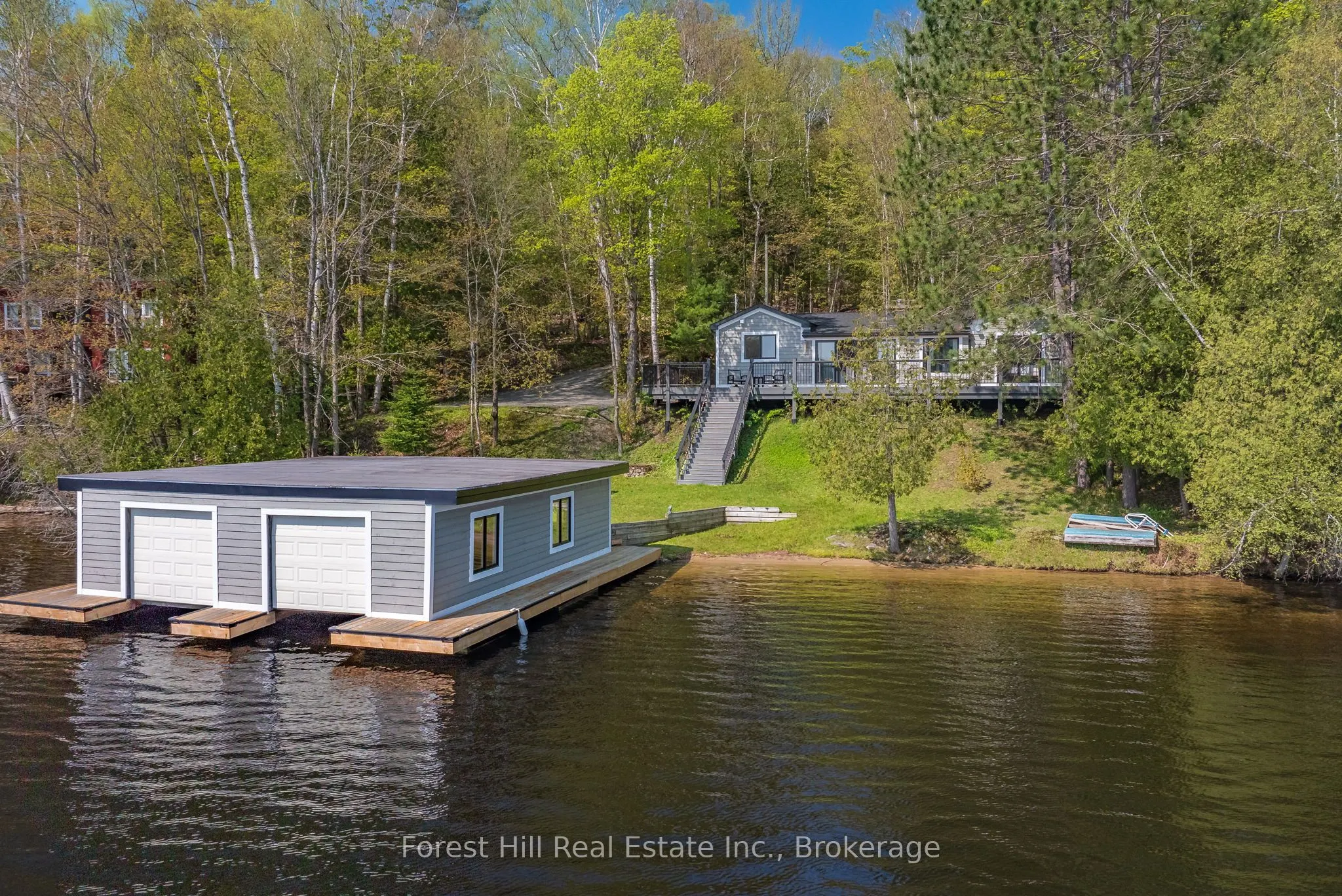 1017 WHITE PINE Road