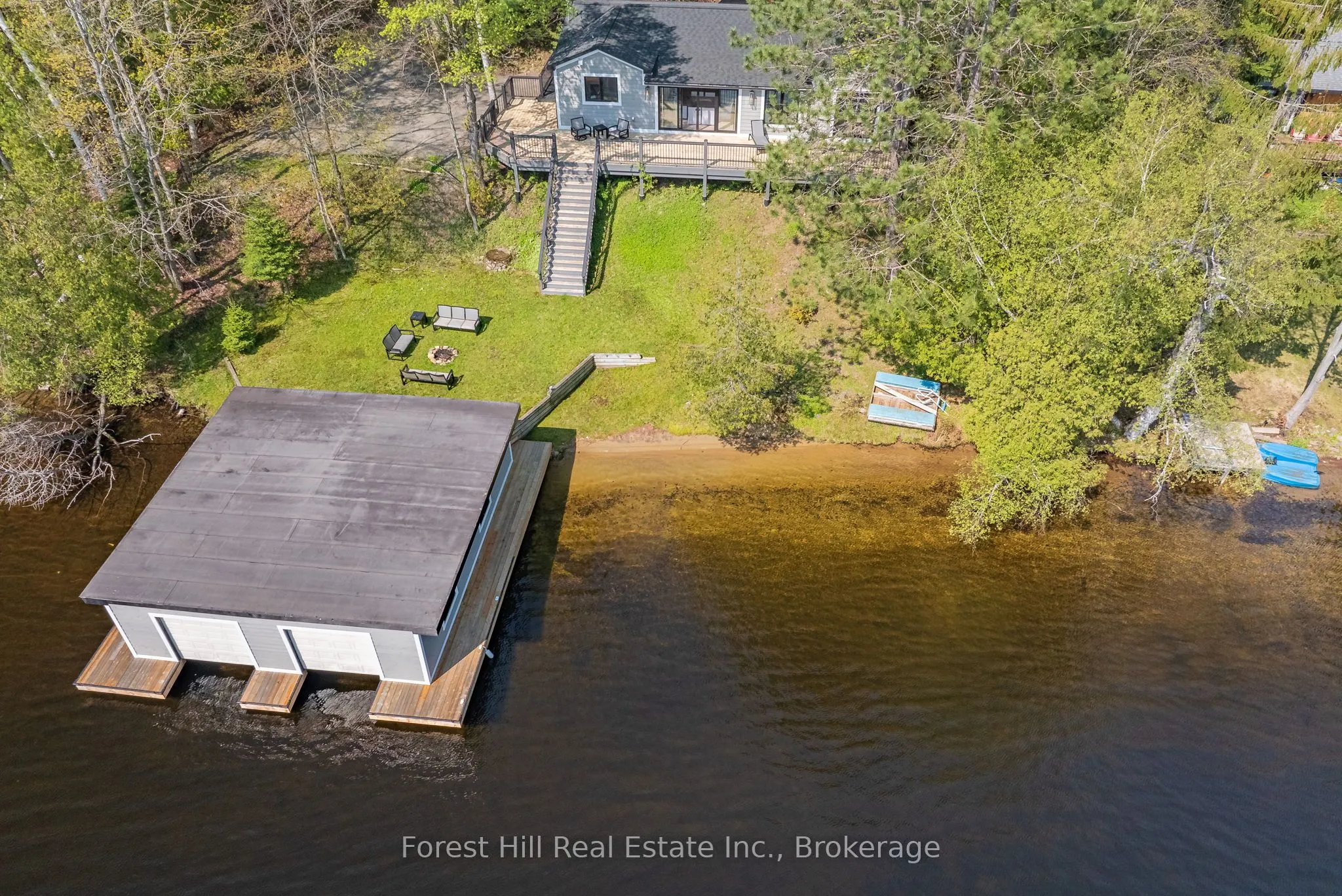 1017 WHITE PINE Road