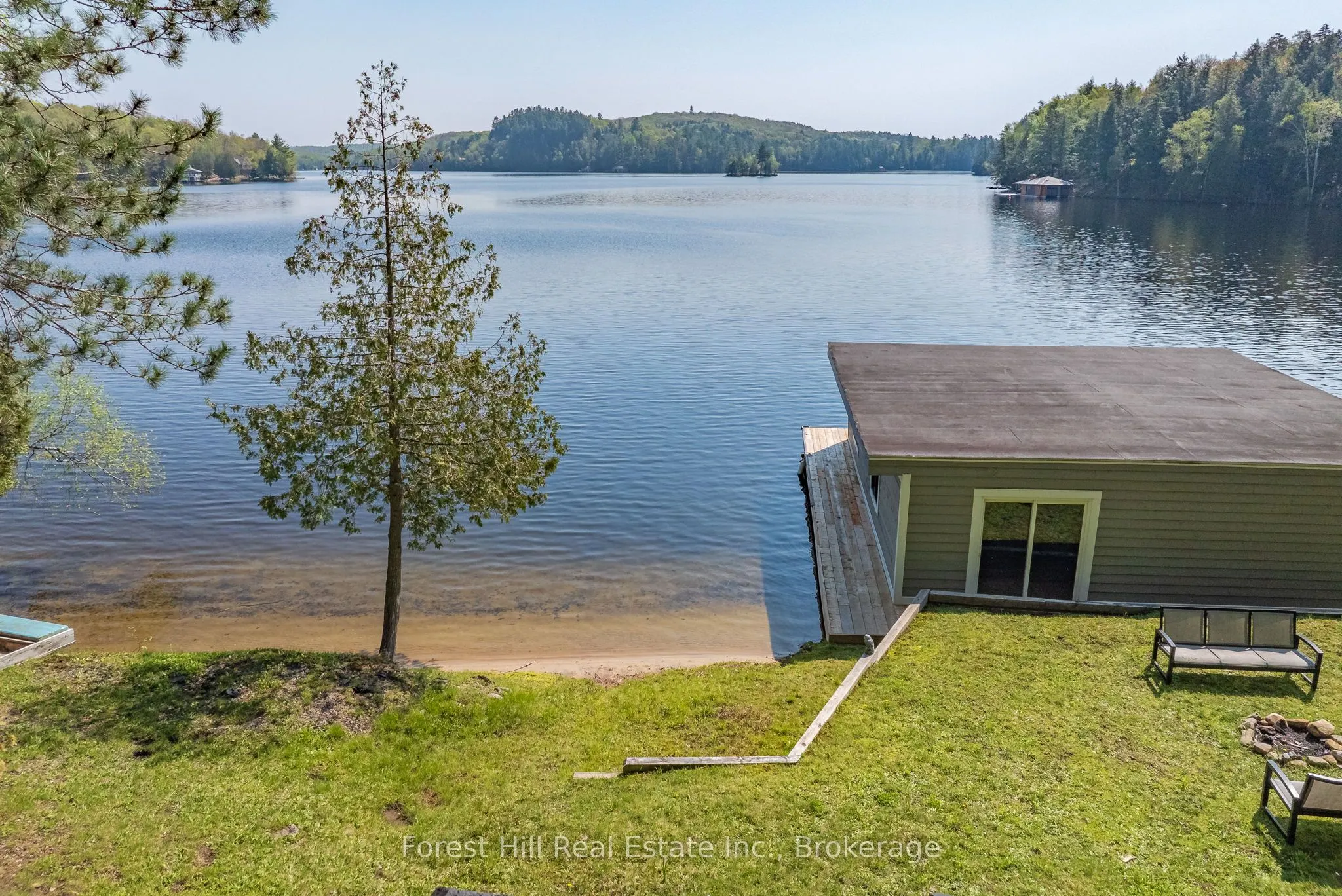 1017 WHITE PINE Road