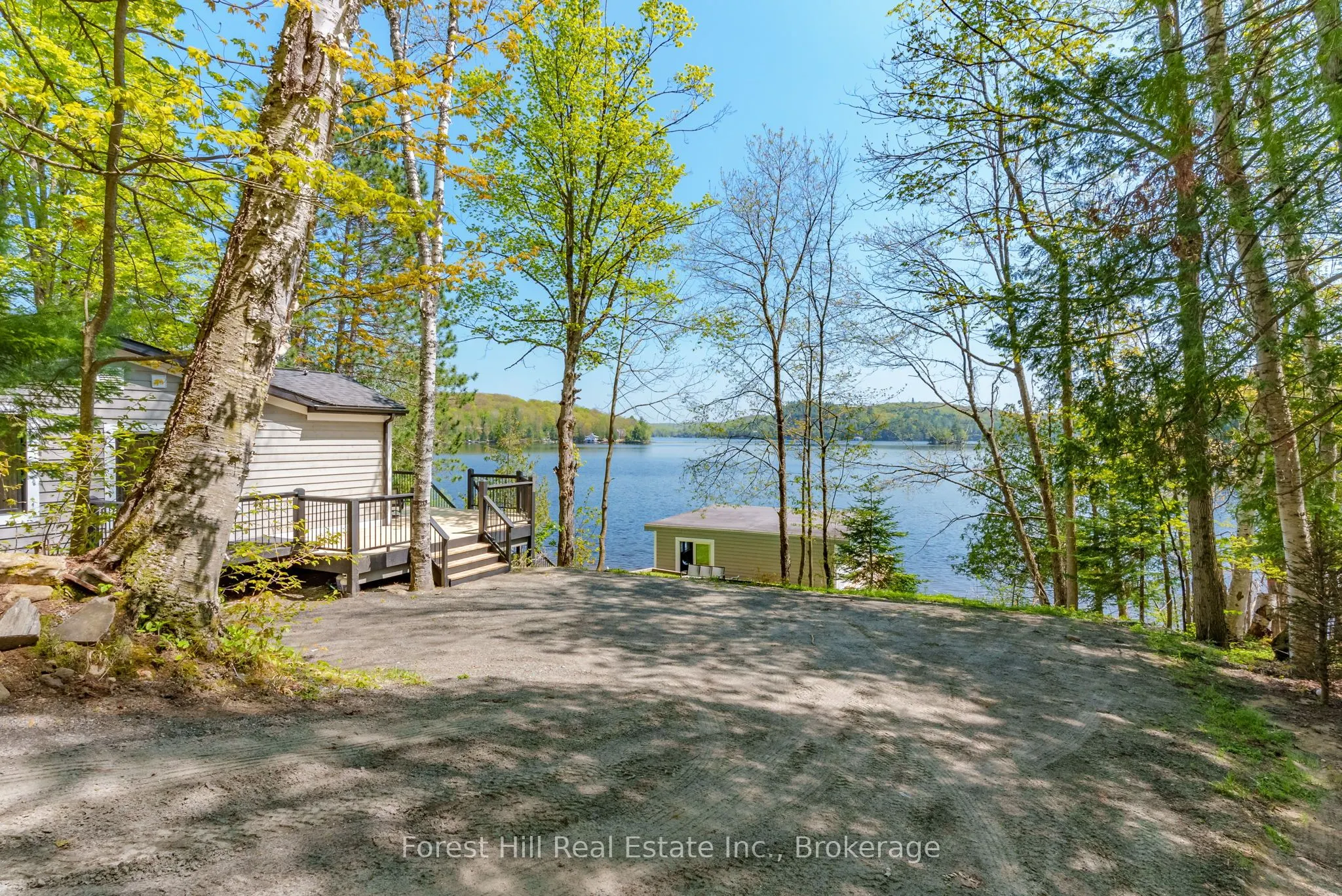 1017 WHITE PINE Road
