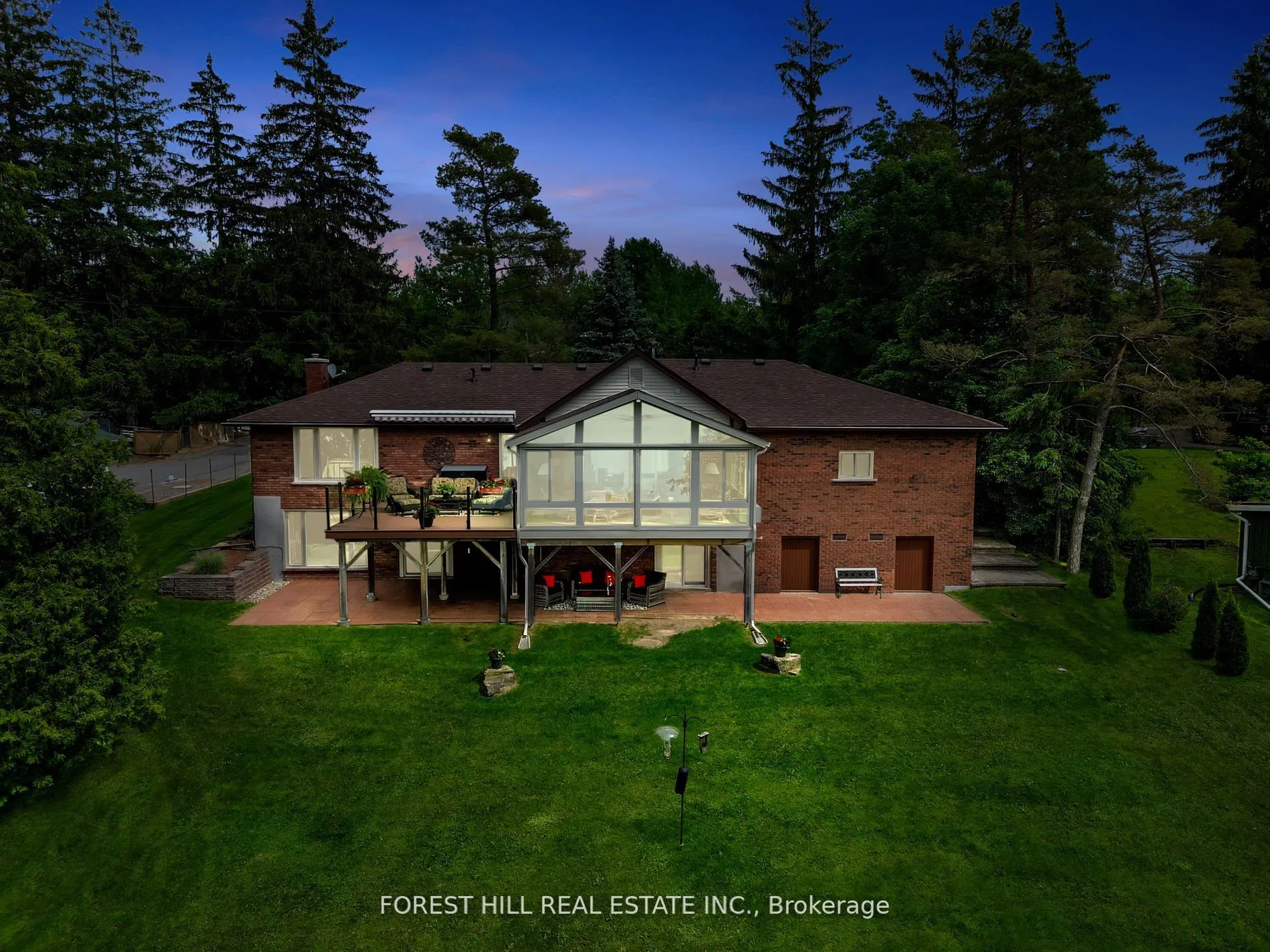 360 Fife Avenue