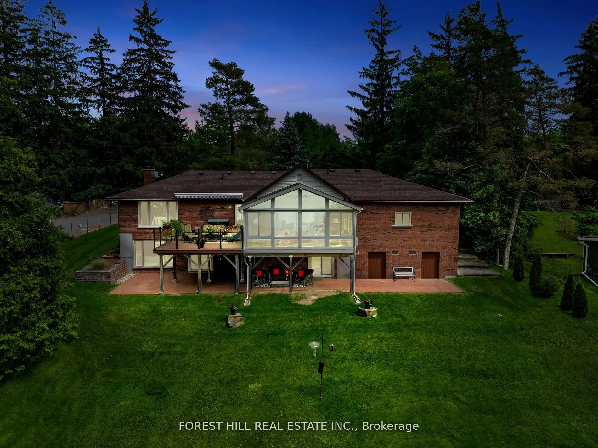 360 Fife Avenue