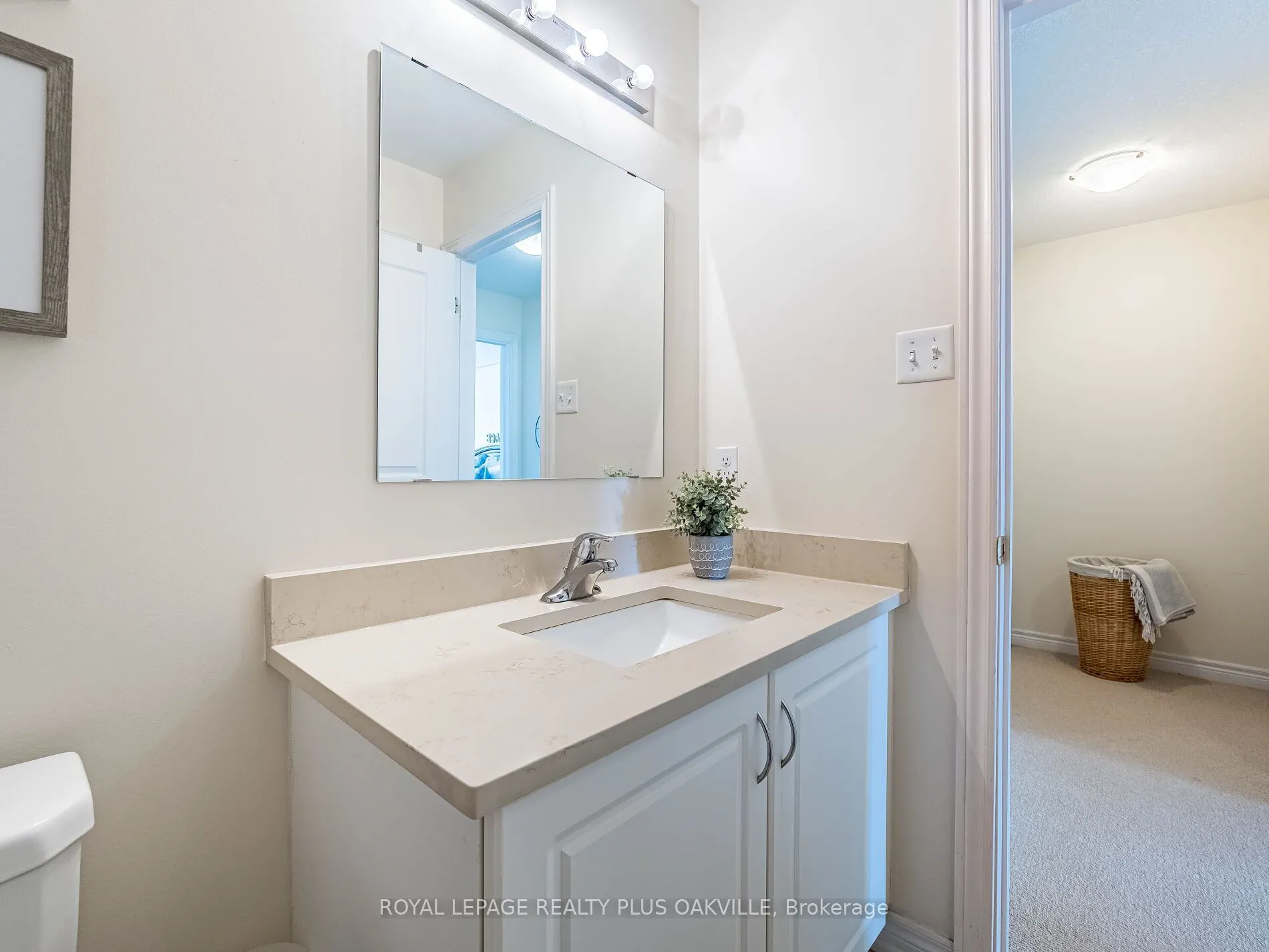 54 Nisbet Boulevard, #12