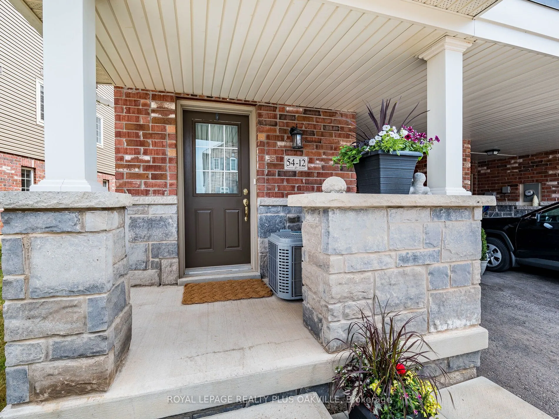 54 Nisbet Boulevard, #12