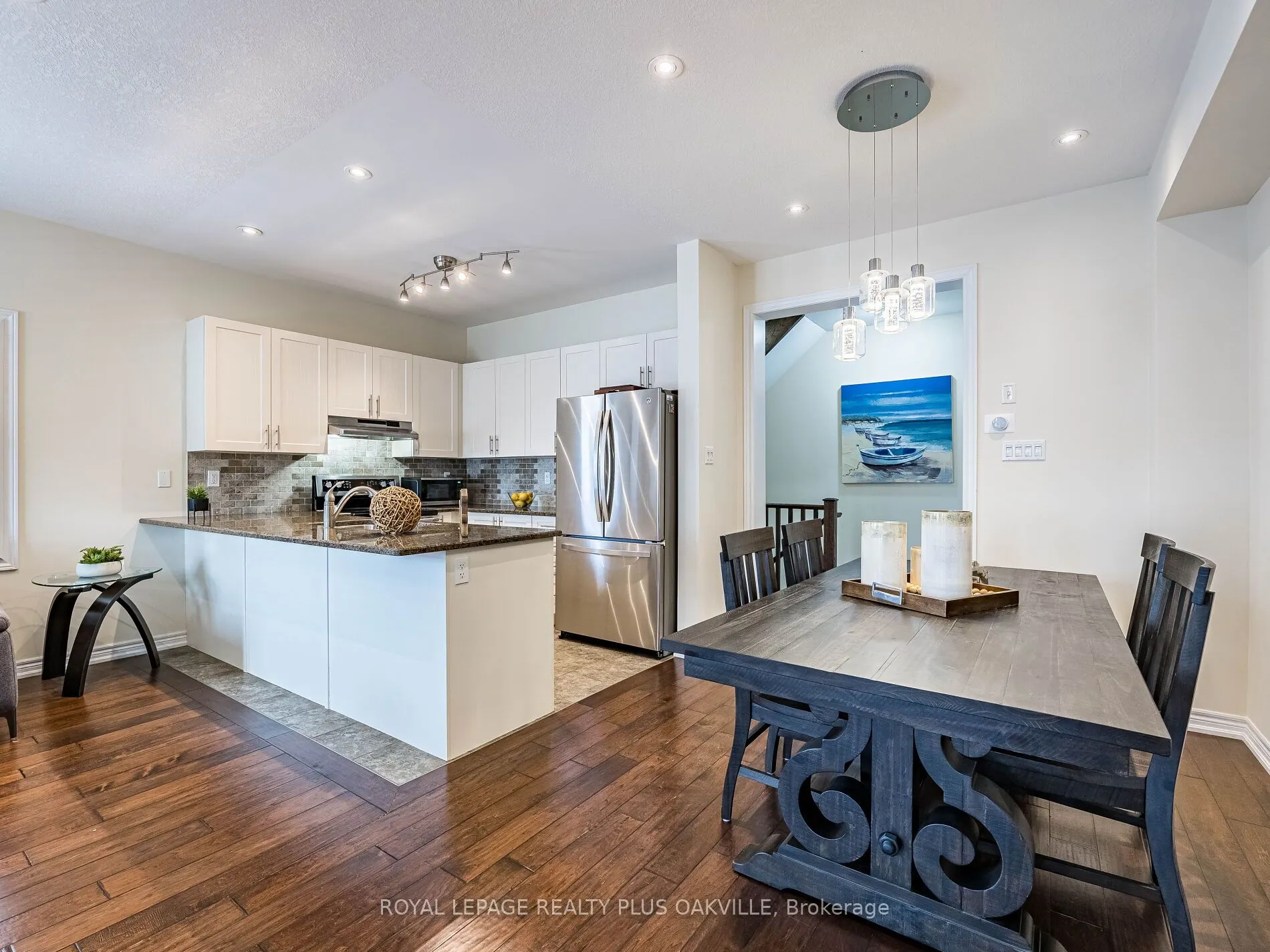 54 Nisbet Boulevard, #12