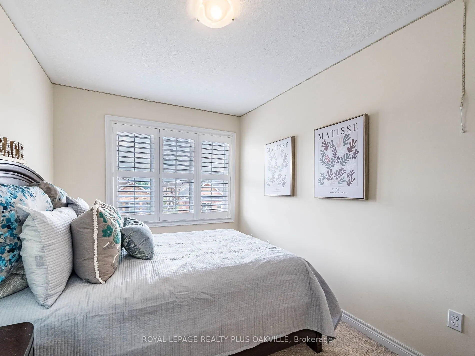 54 Nisbet Boulevard, #12