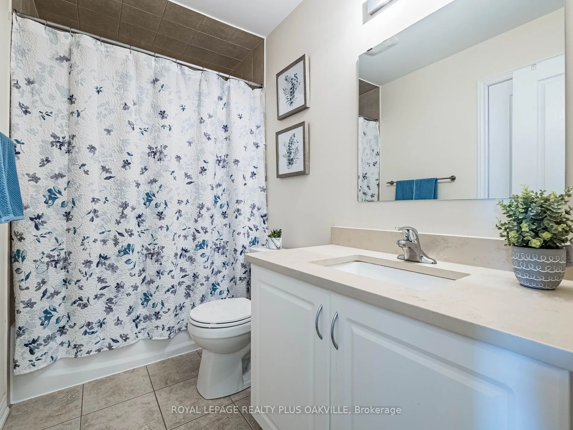 54 Nisbet Boulevard, #12
