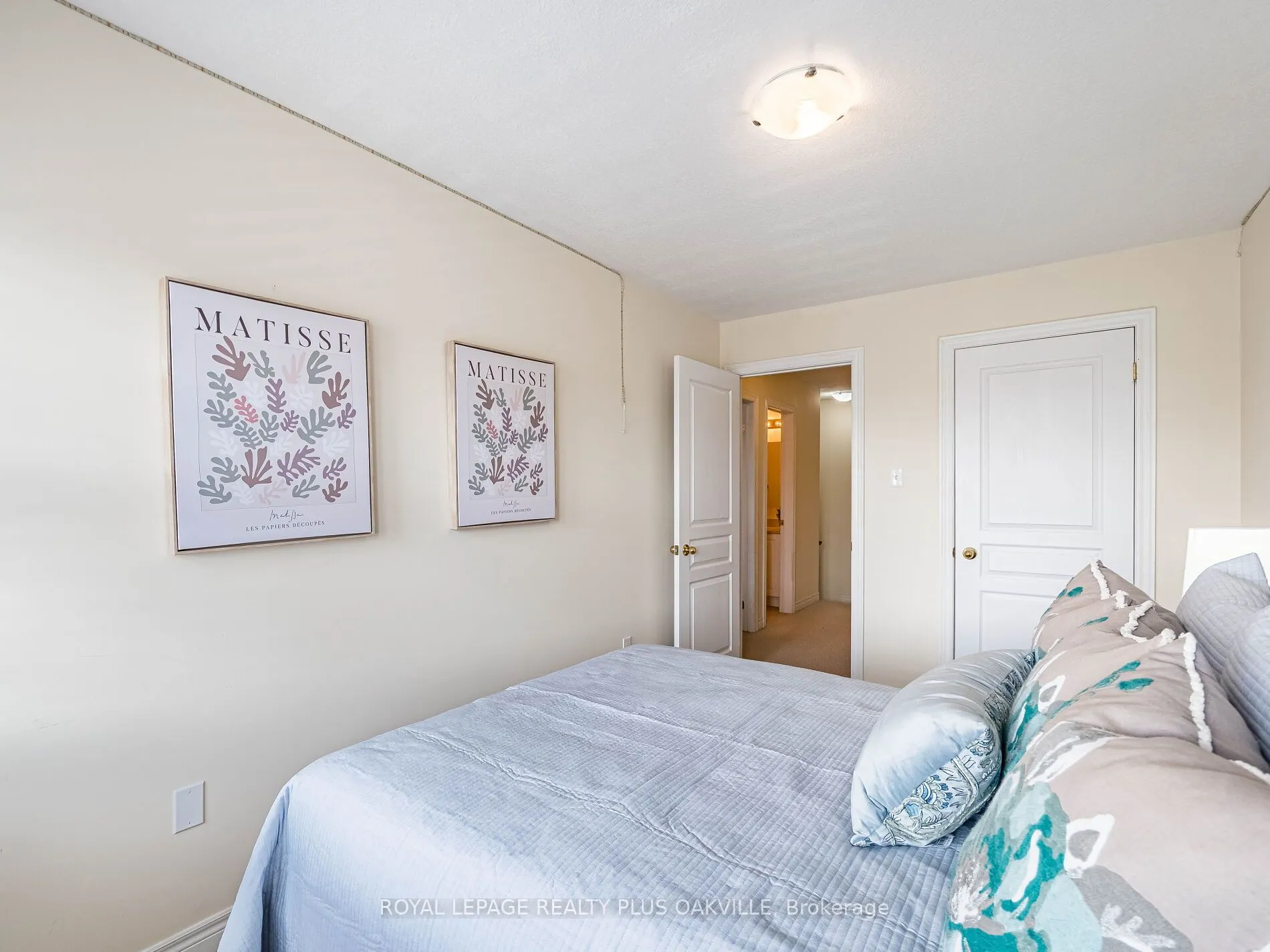54 Nisbet Boulevard, #12