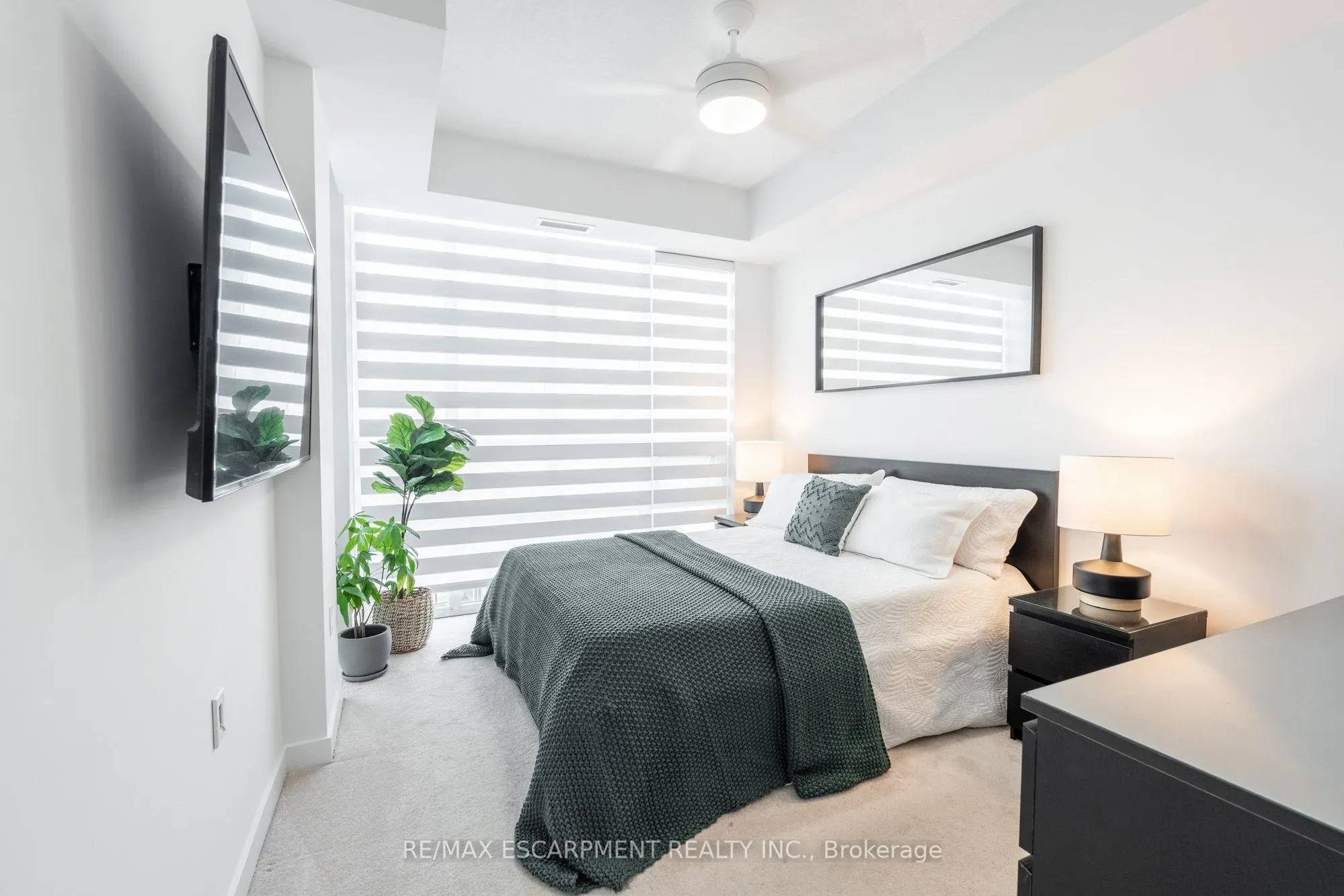 125 Shoreview Place, #509
