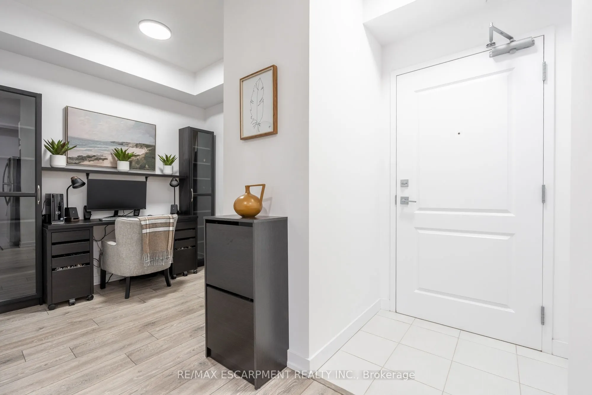 125 Shoreview Place, #509