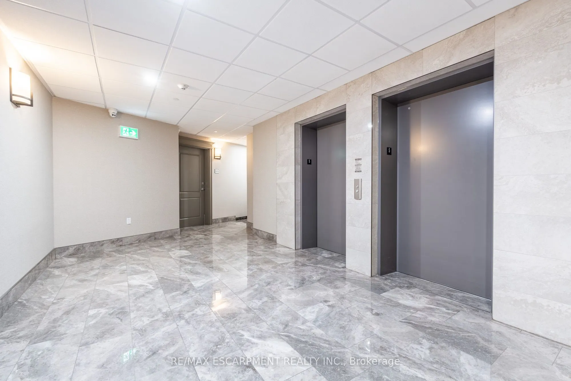 125 Shoreview Place, #509