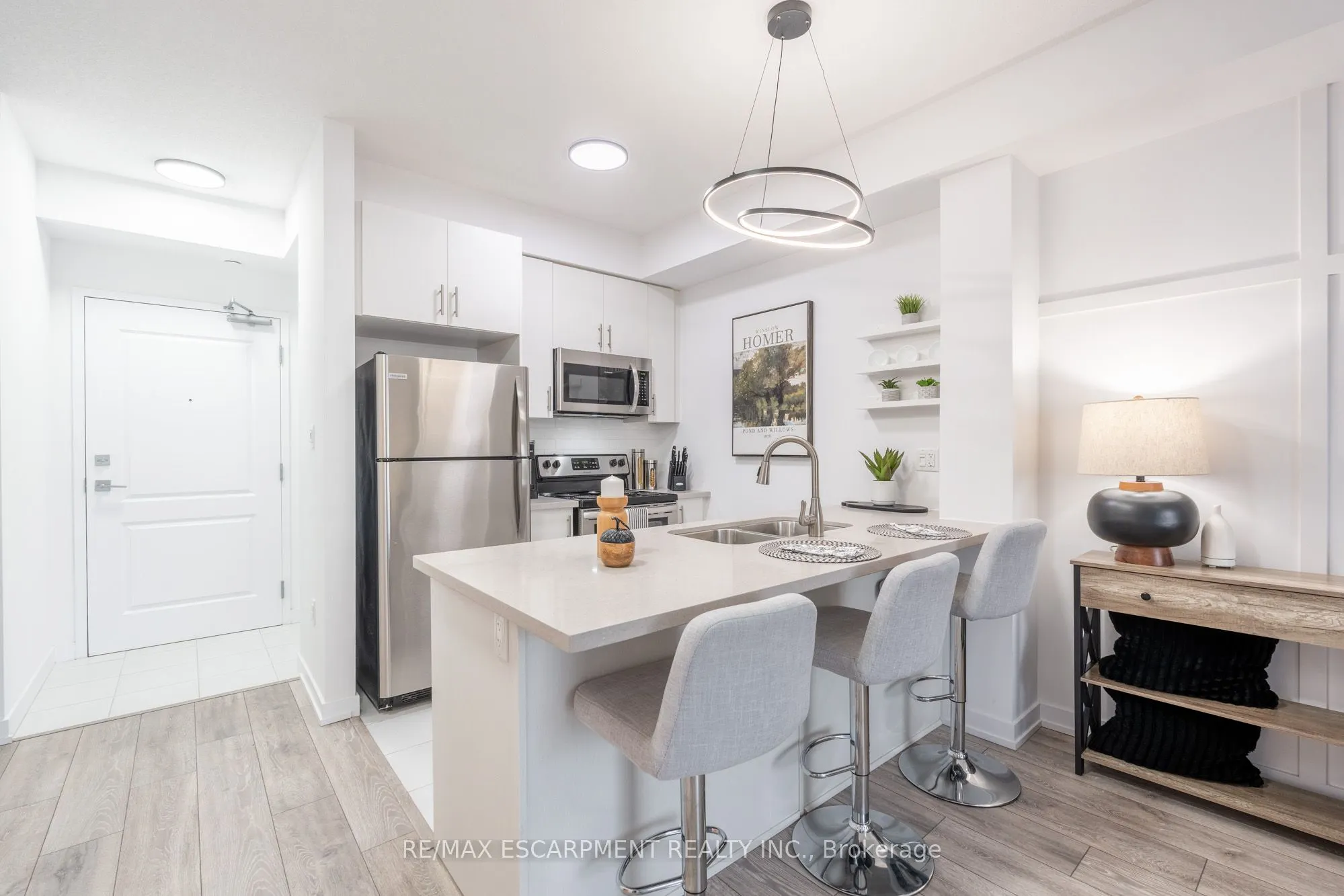 125 Shoreview Place, #509