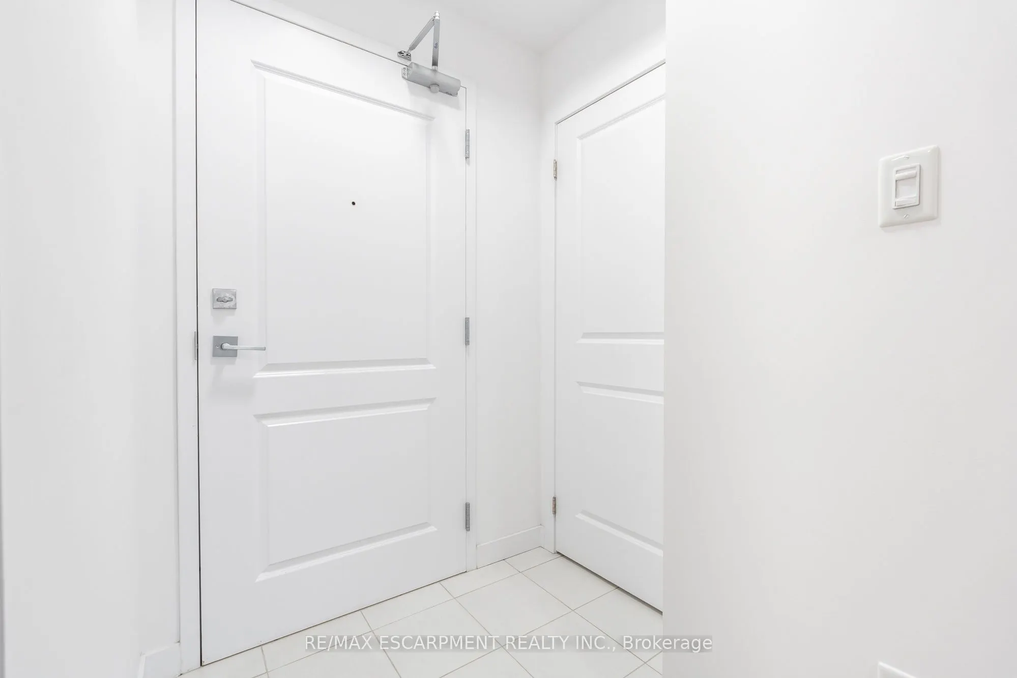 125 Shoreview Place, #509