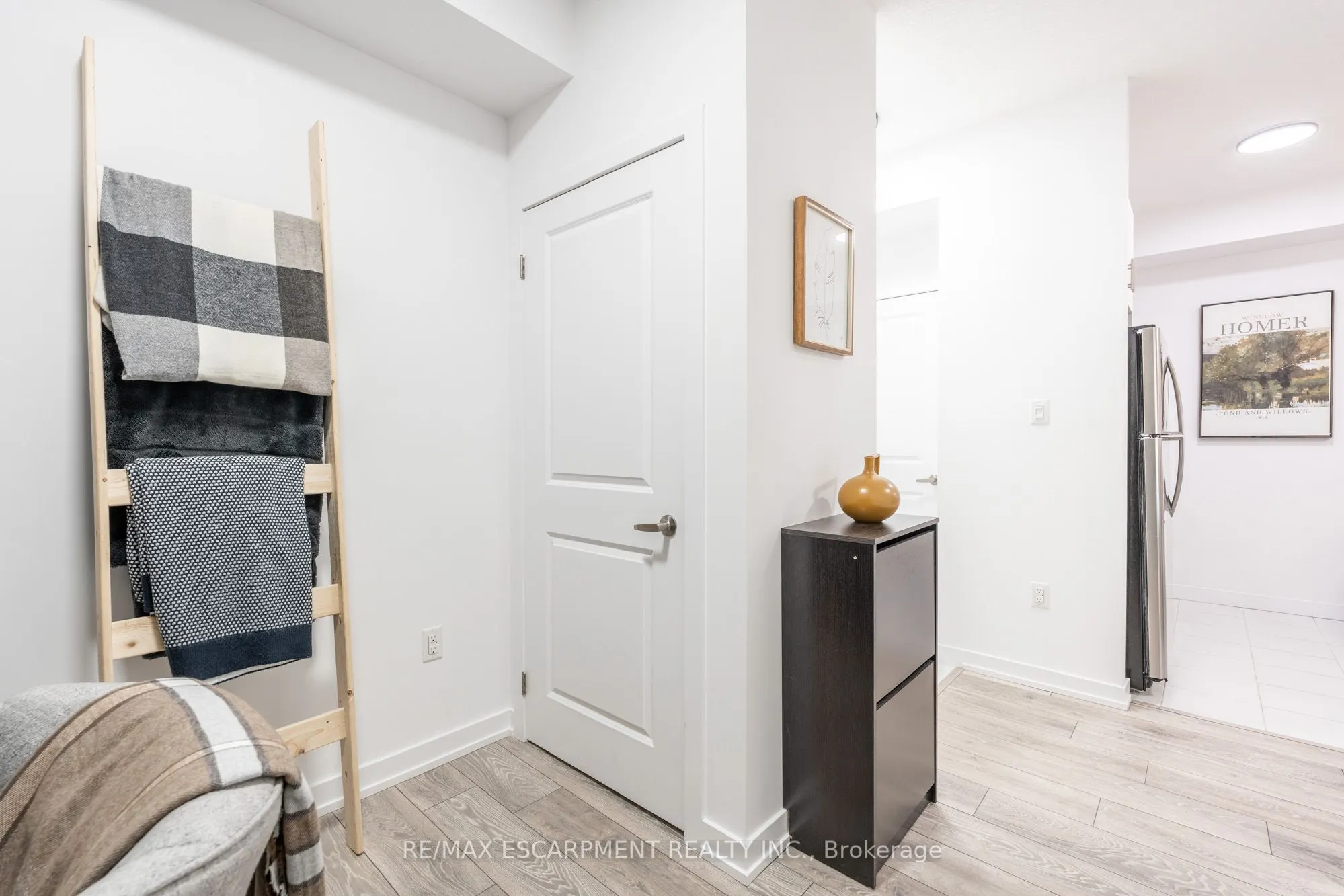 125 Shoreview Place, #509