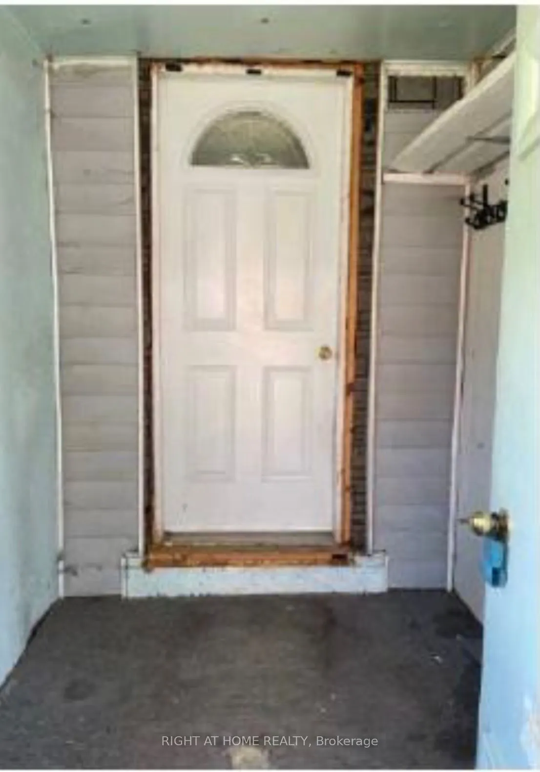 136177 Concession 8