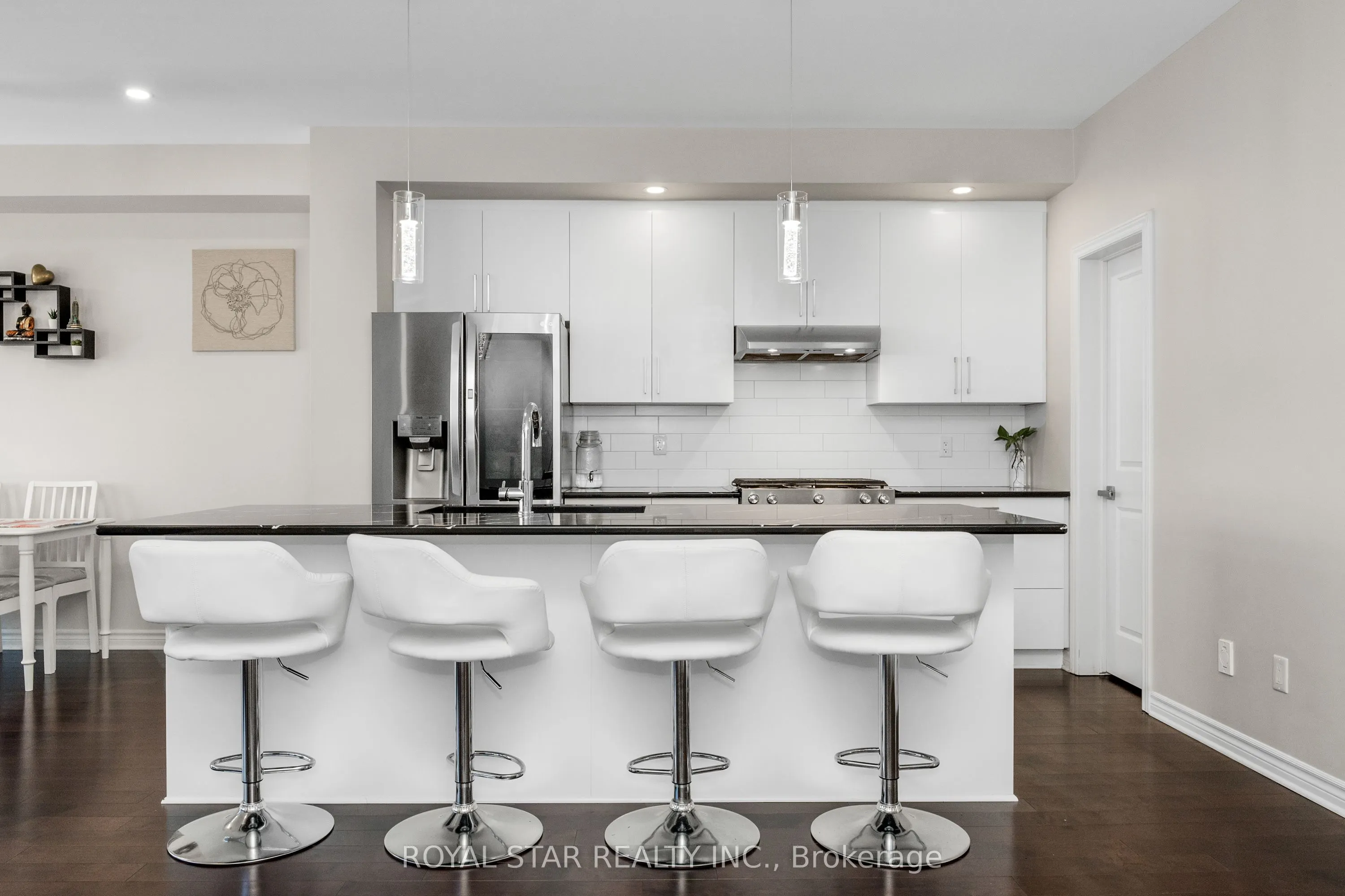 512 Edenwylde Drive
