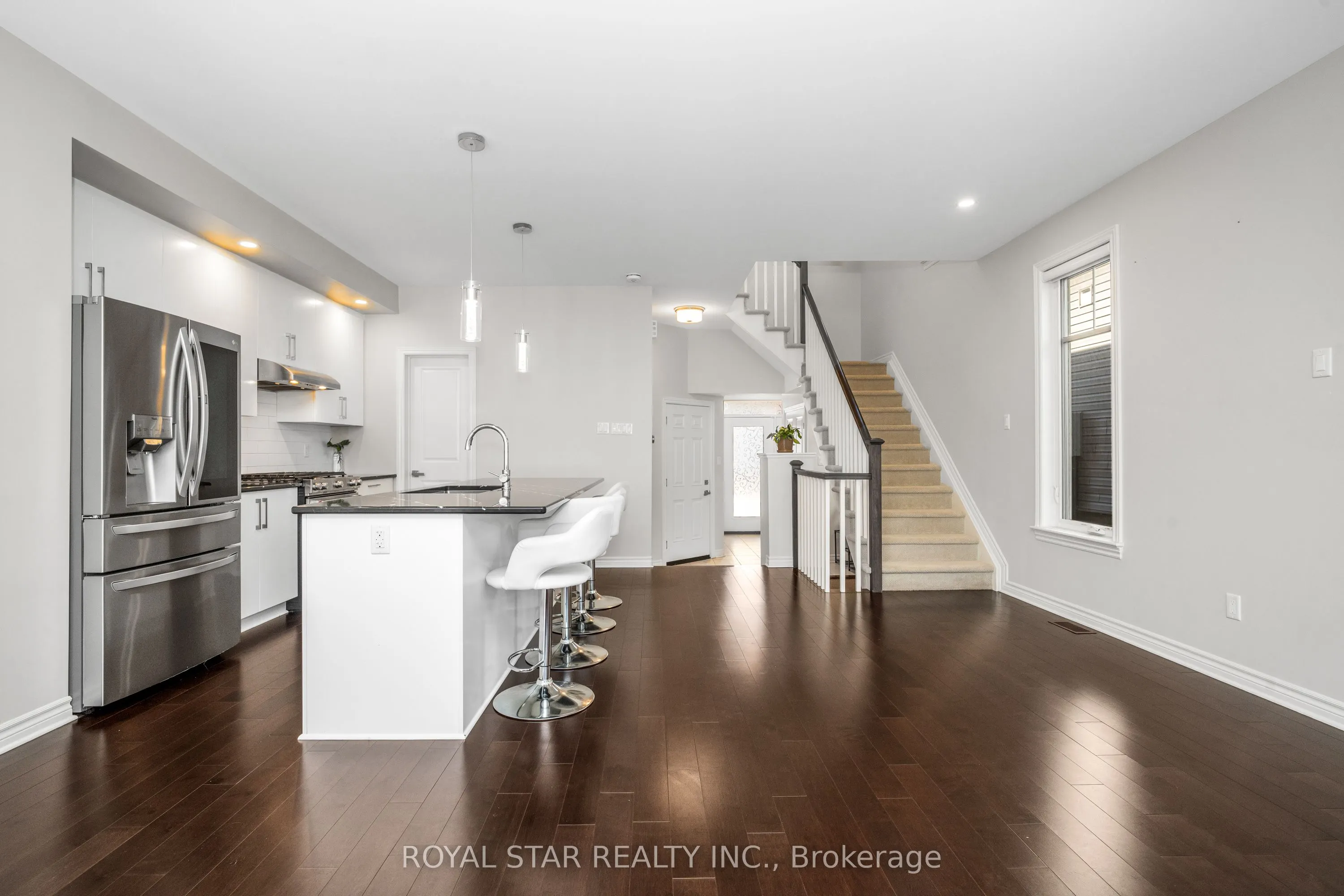 512 Edenwylde Drive