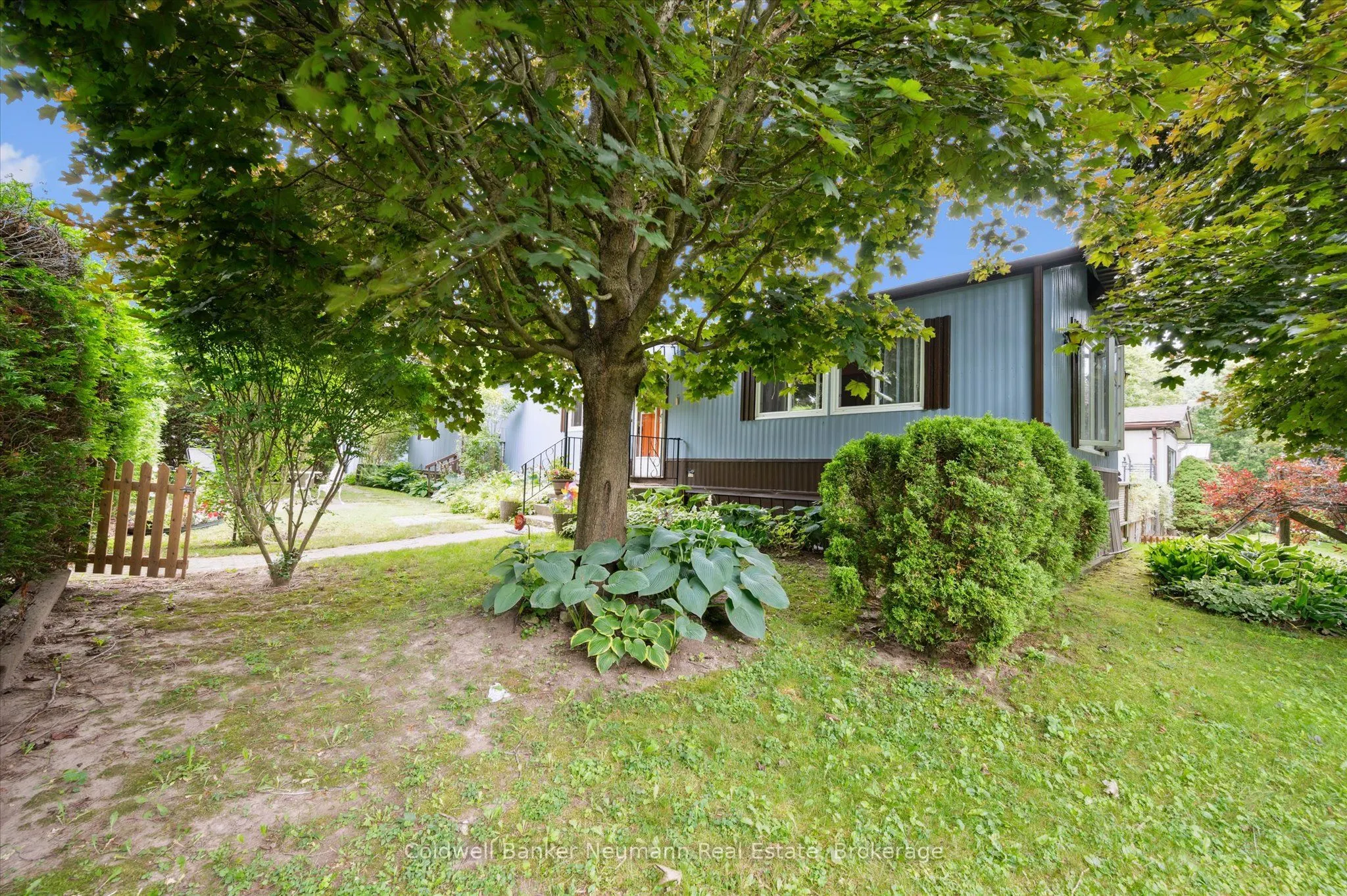 1294 Concession 8 Road W, #93 Maple