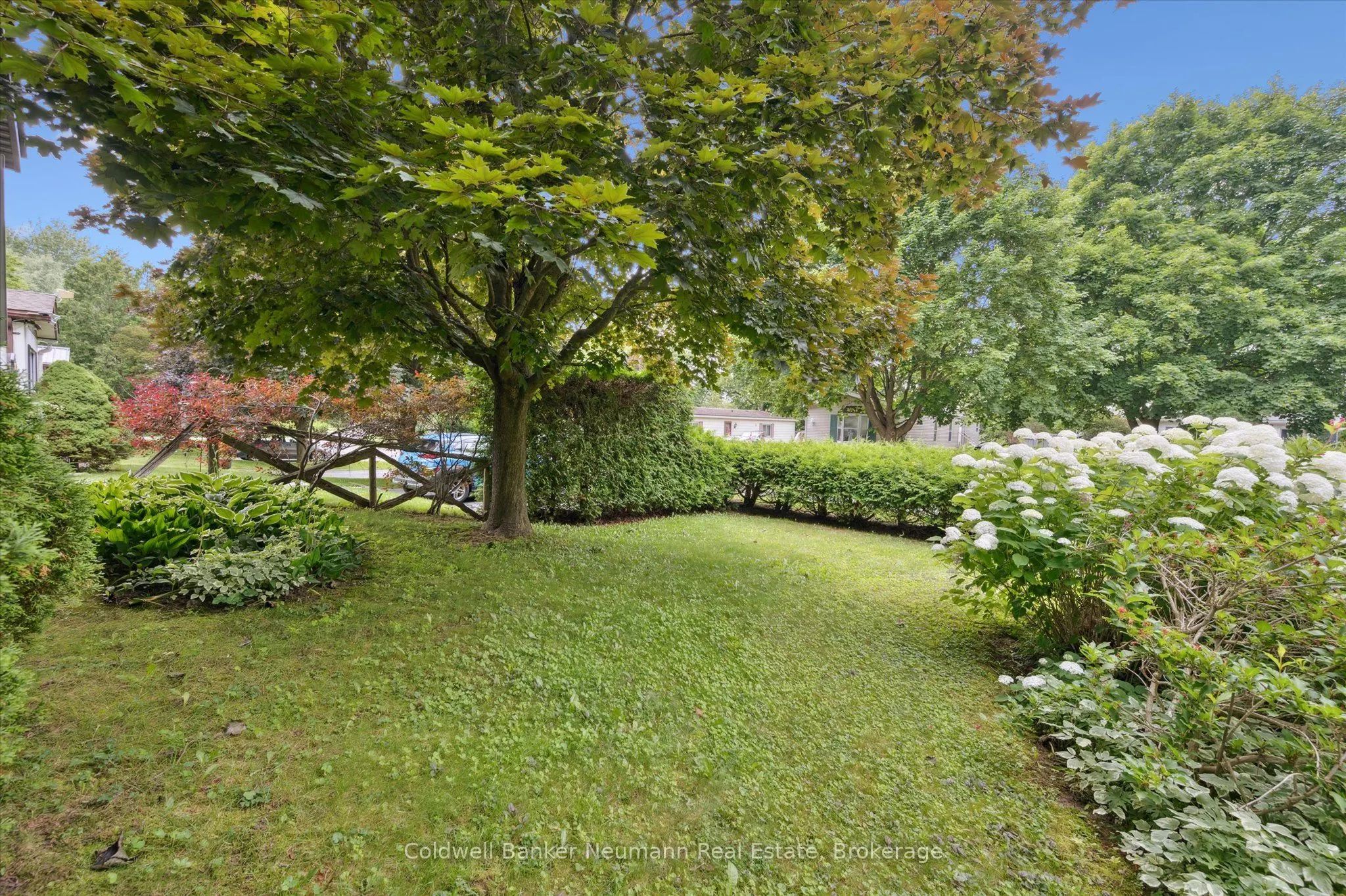 1294 Concession 8 Road W, #93 Maple