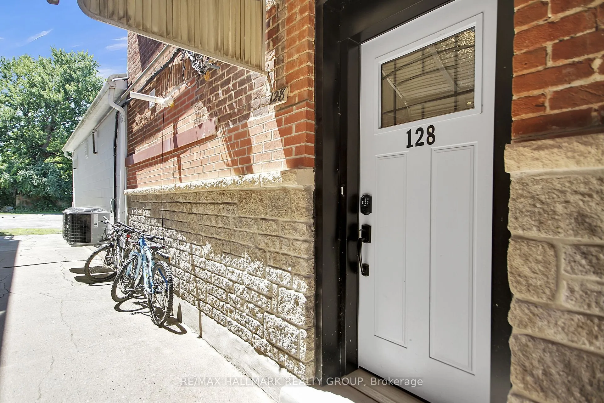 126-128 Prescott Street