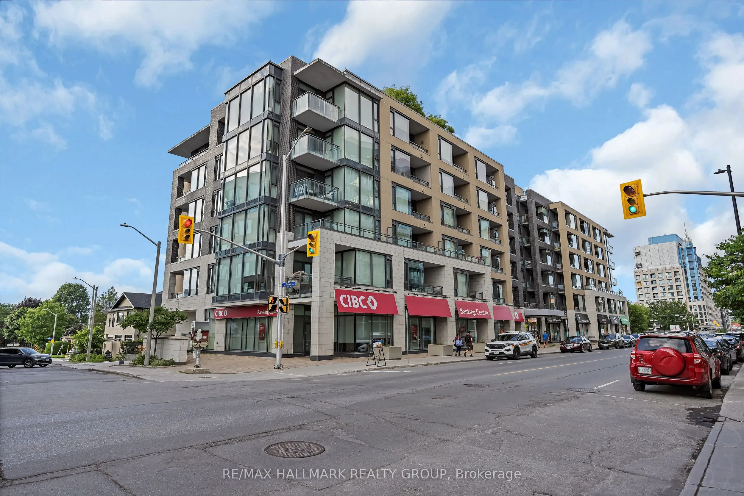 101 Richmond Road, #308
