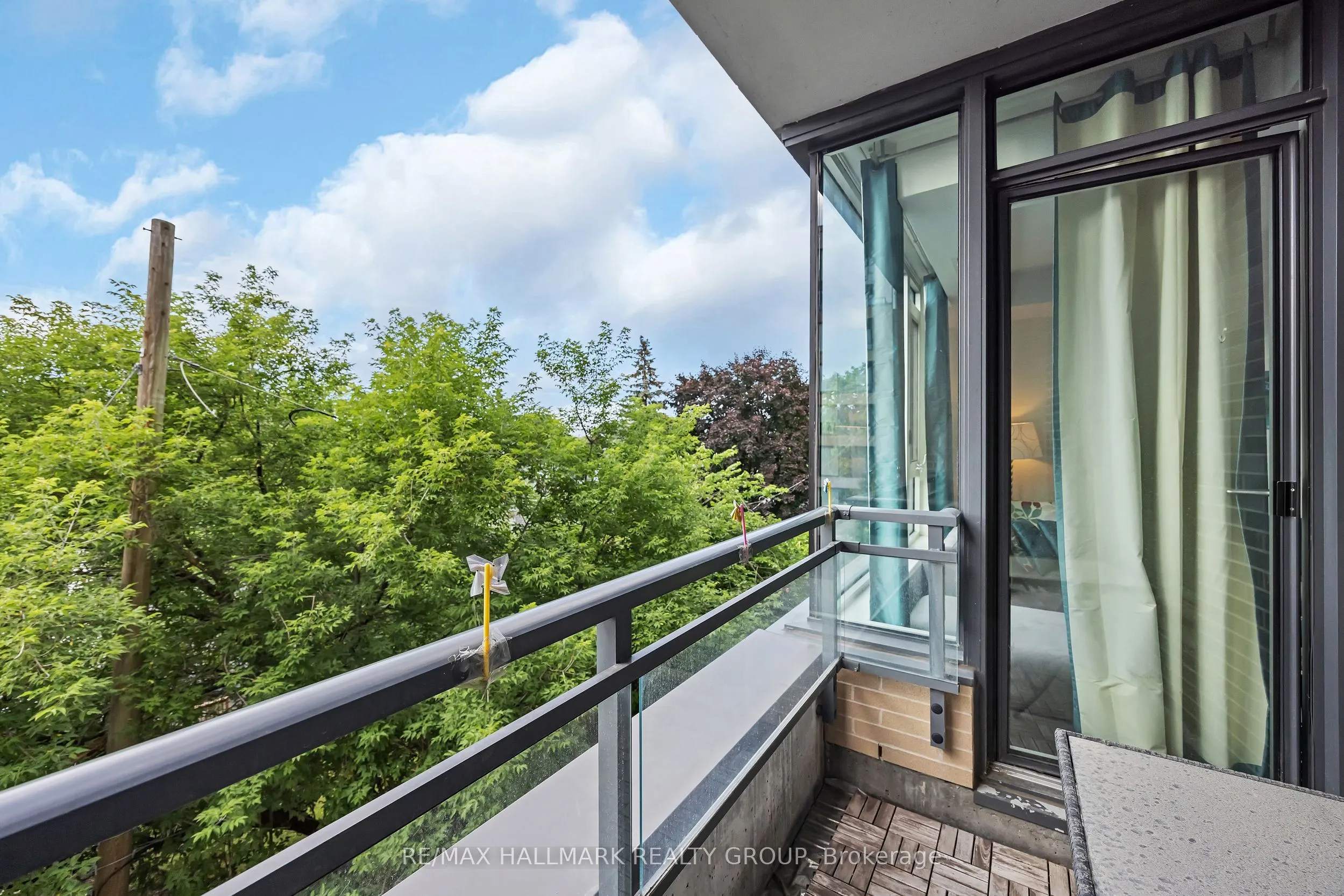 101 Richmond Road, #308