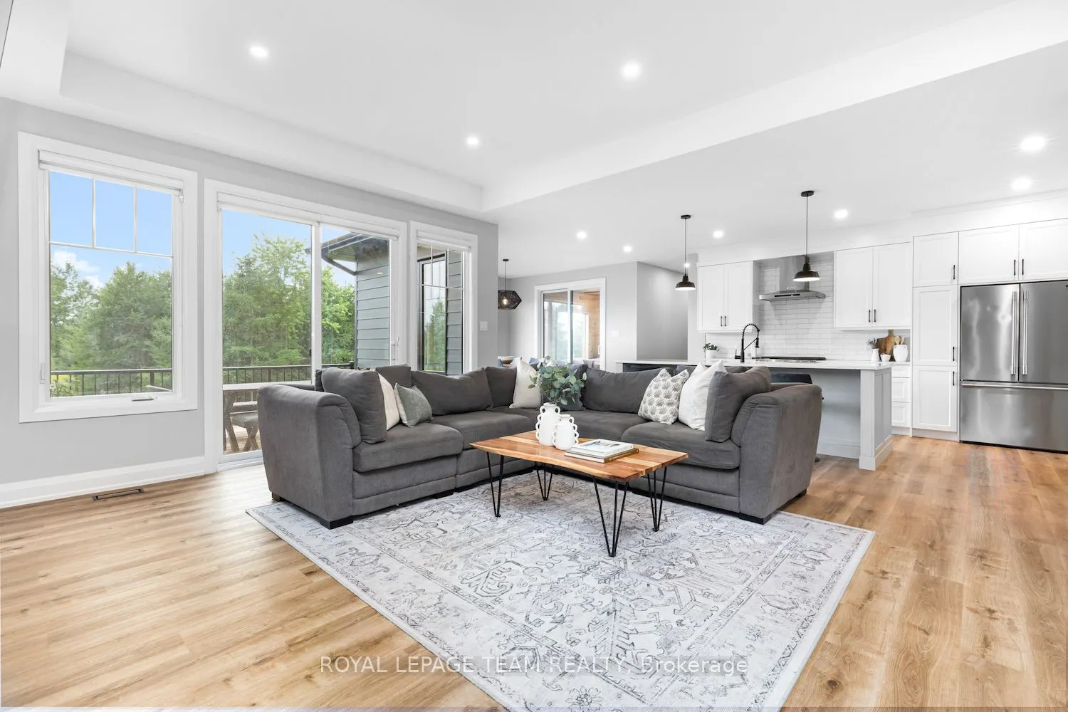 3783 Woodkilton Road