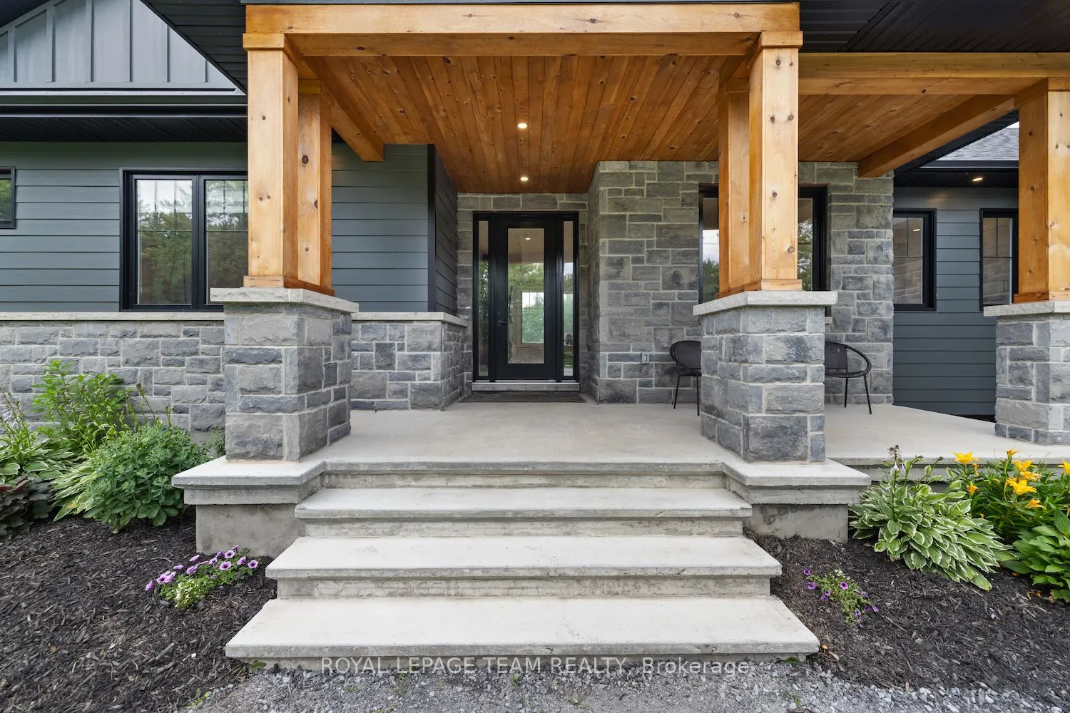 3783 Woodkilton Road