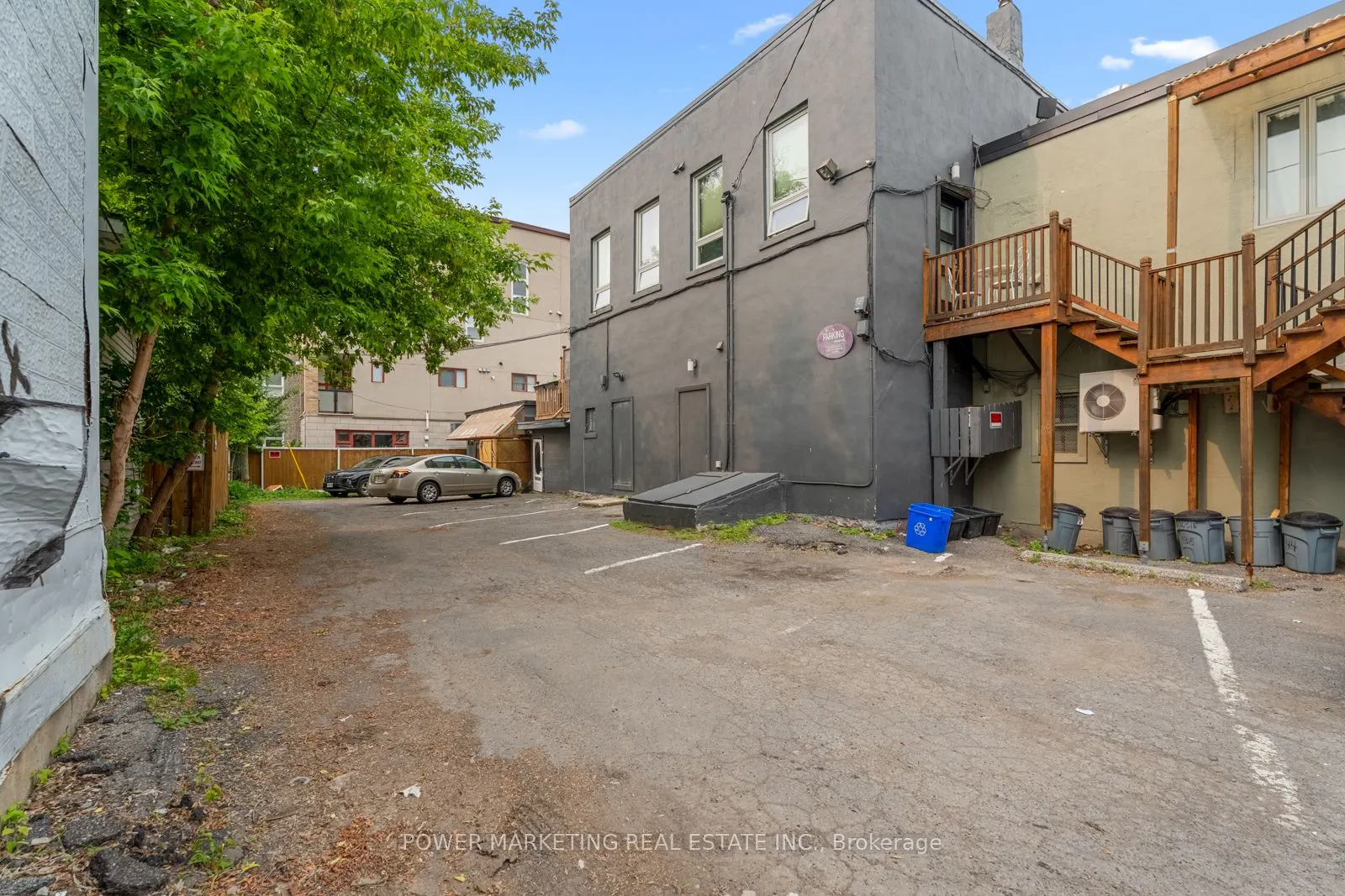 242 Dalhousie Street