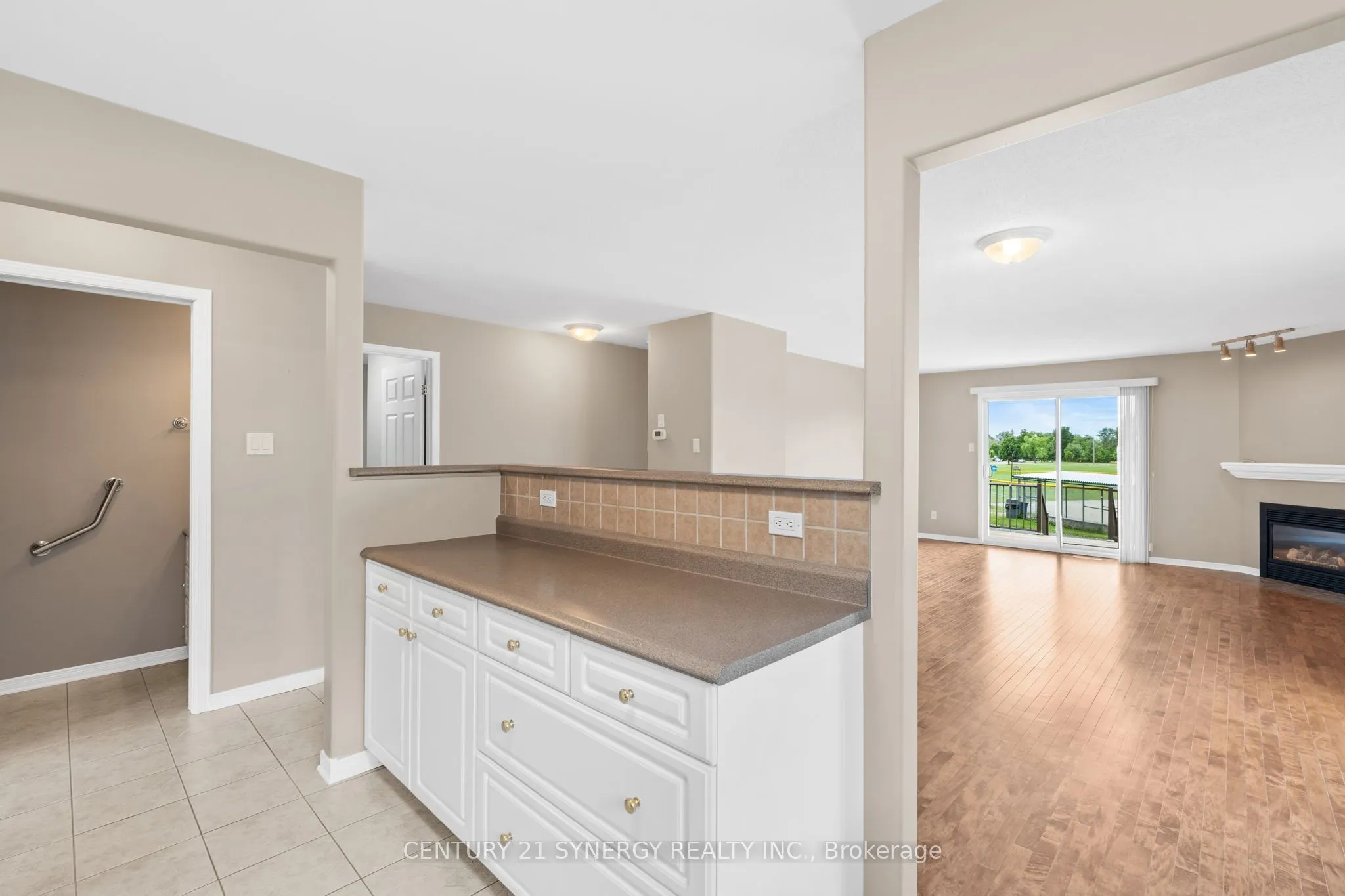 54 Dr Gordon Crescent