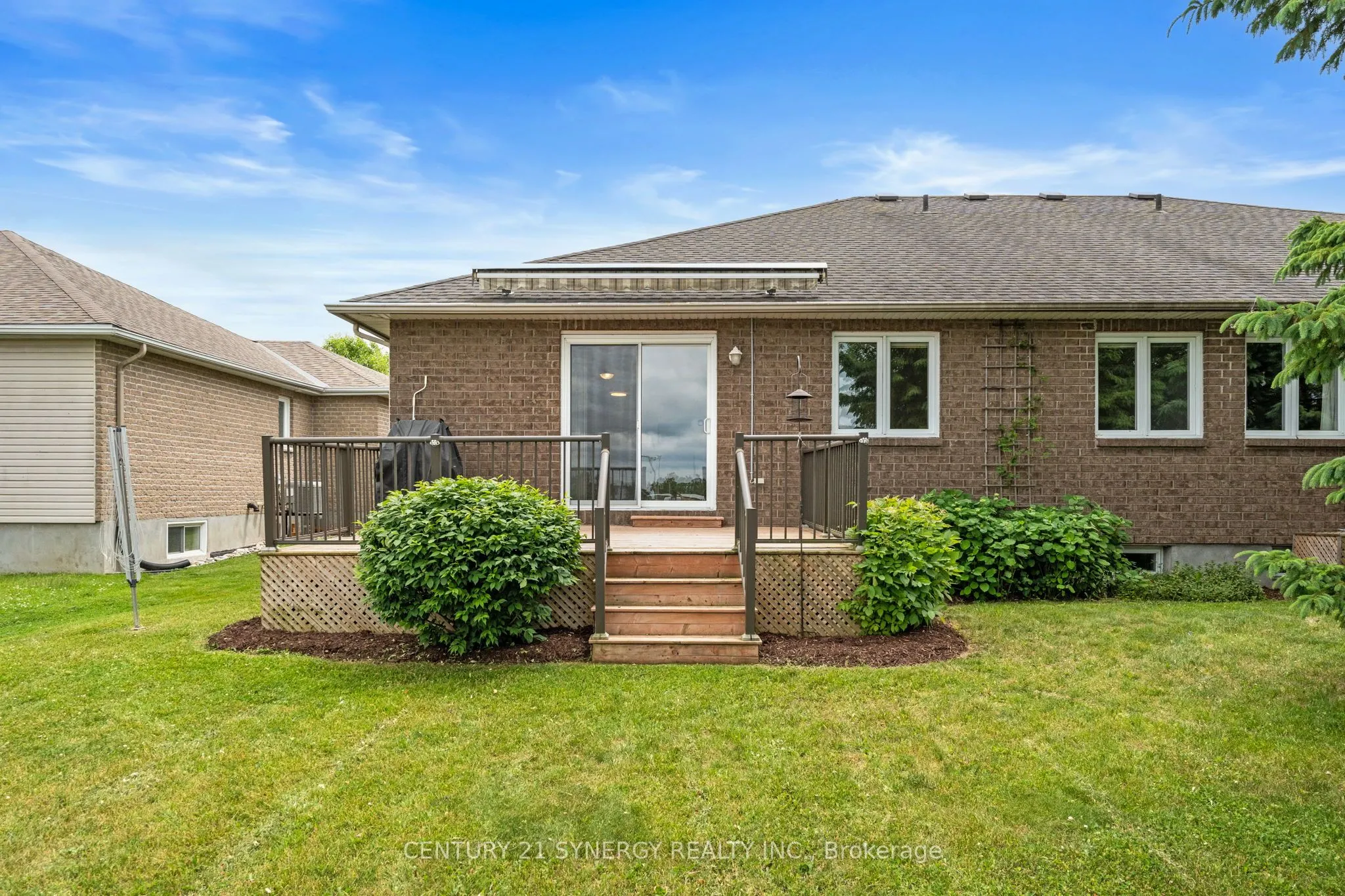 54 Dr Gordon Crescent