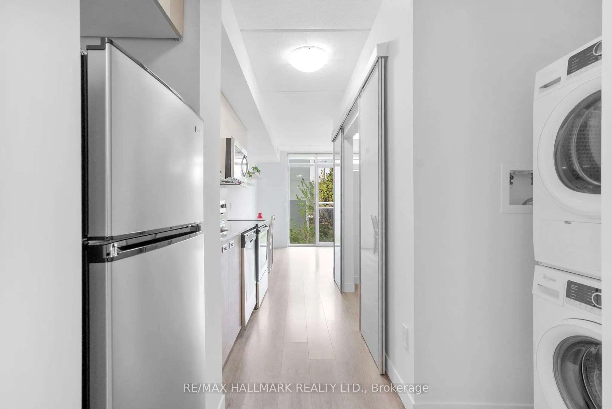 308 Lester Street, #202