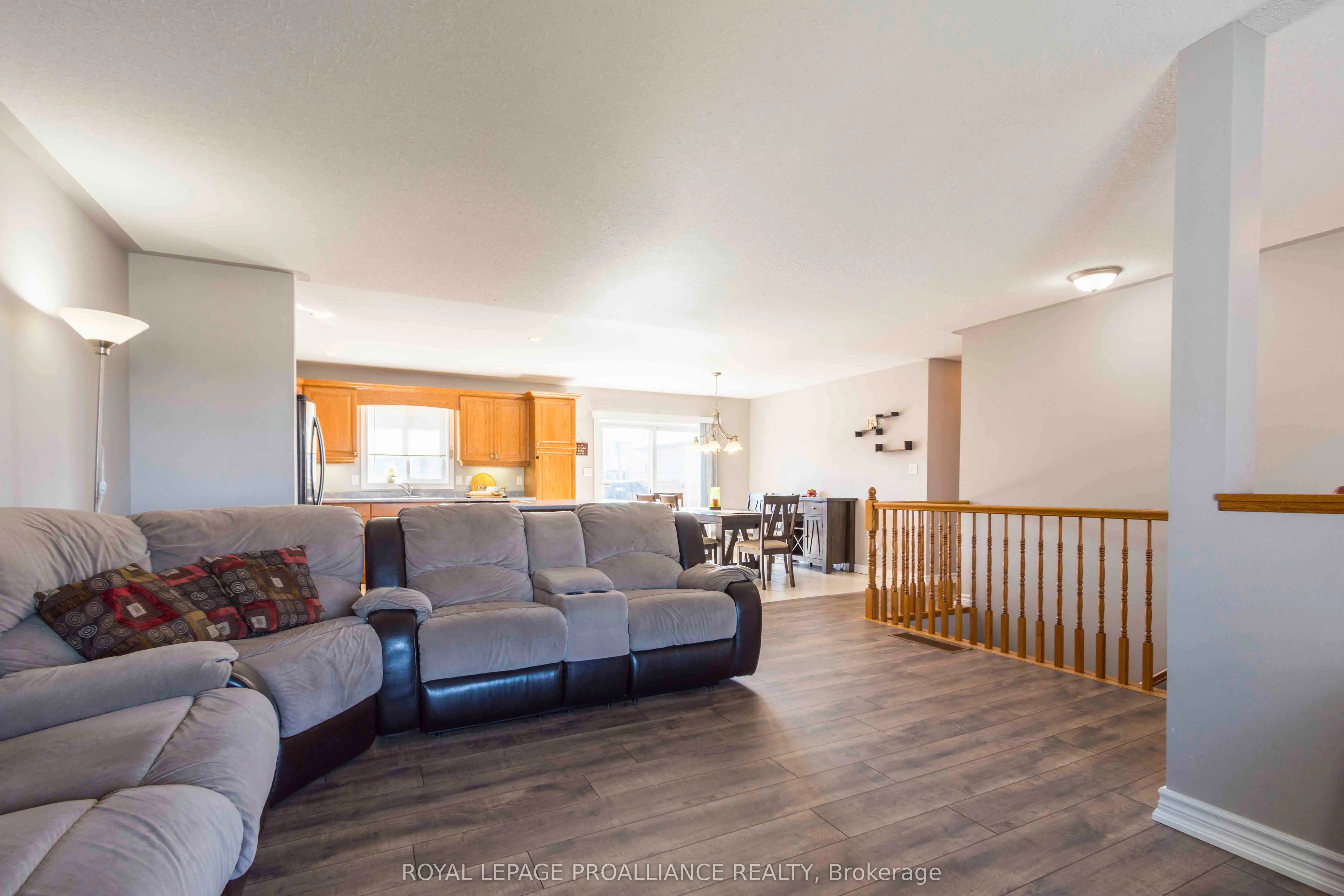 35 Forest Valley Drive