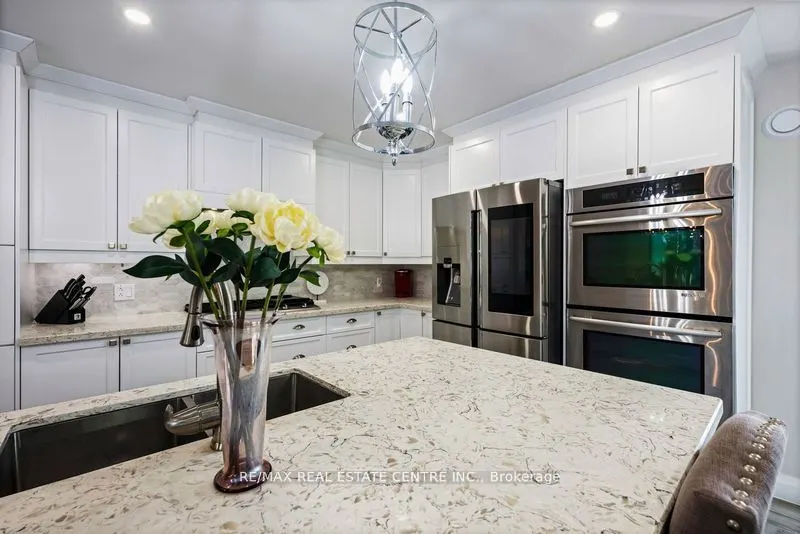 2 Cedar Grove Road