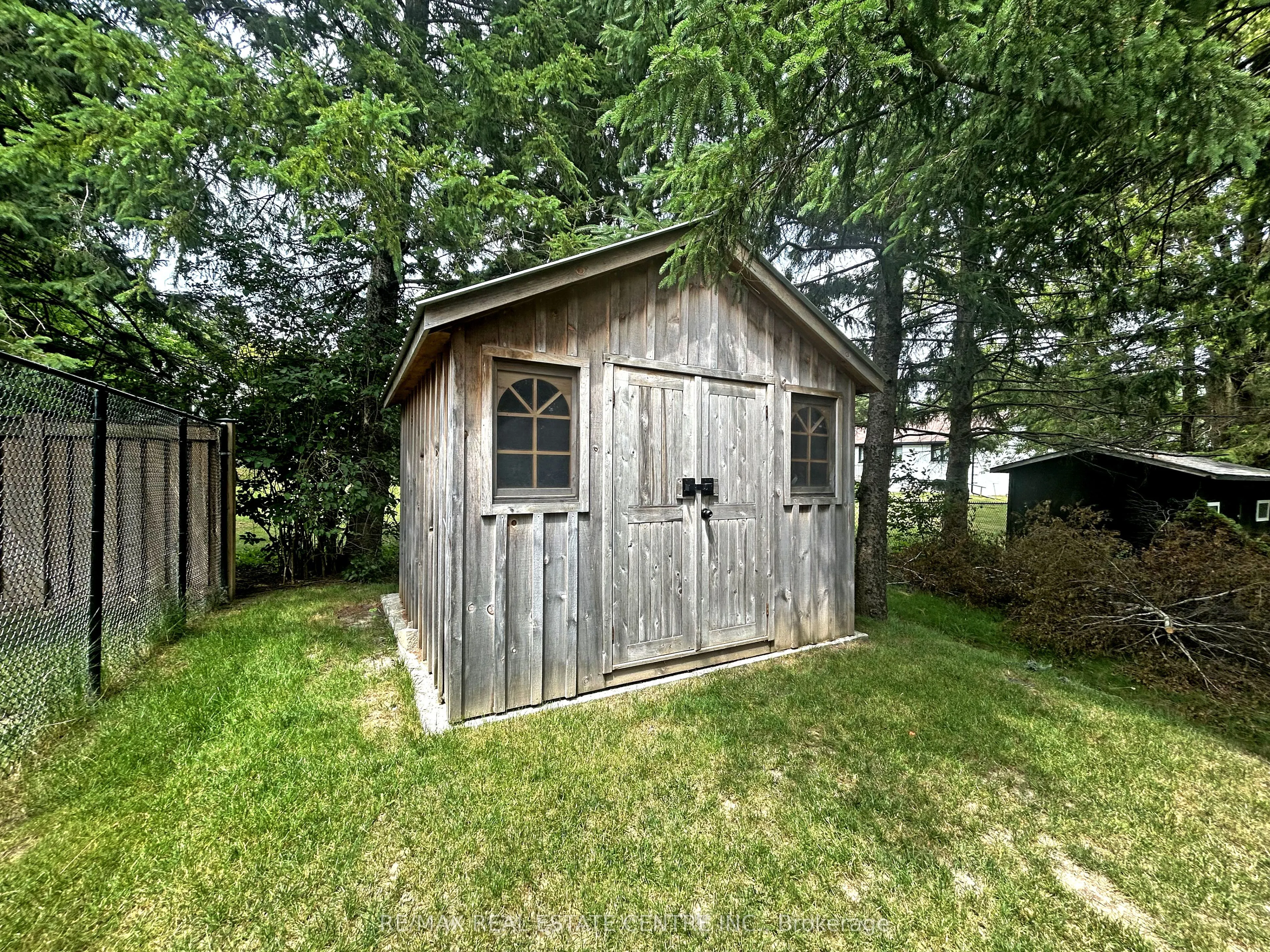 2 Cedar Grove Road