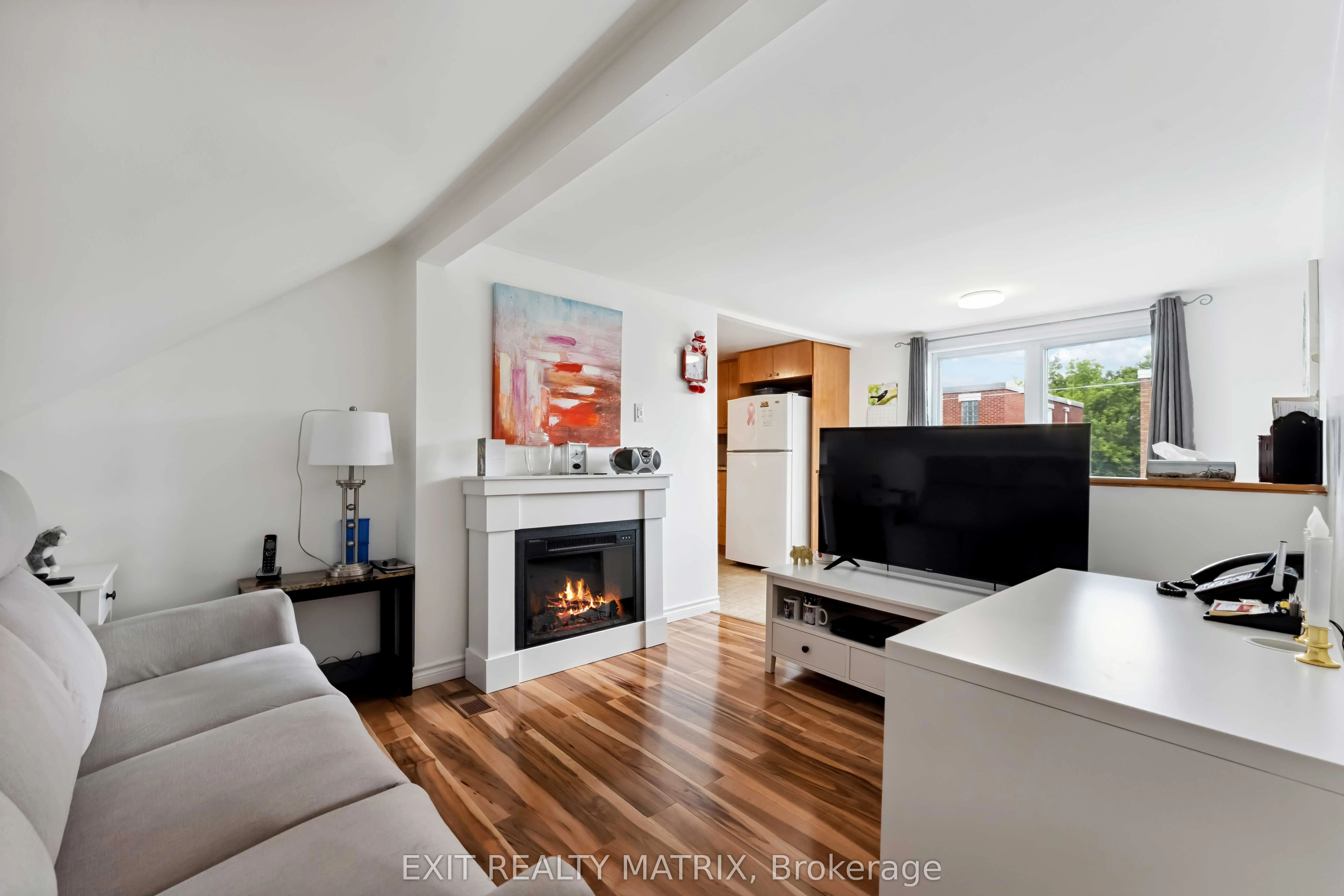 347 Shakespeare Street